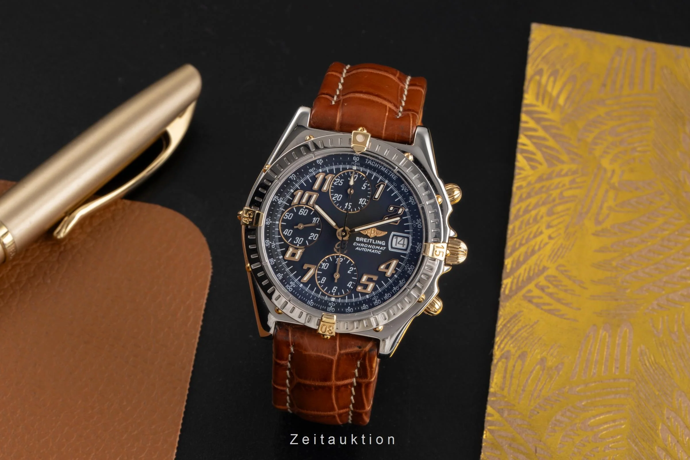 Breitling Chronomat chronograph steel / gold automatic men's watch B13050.1  [2503805] - Image 4
