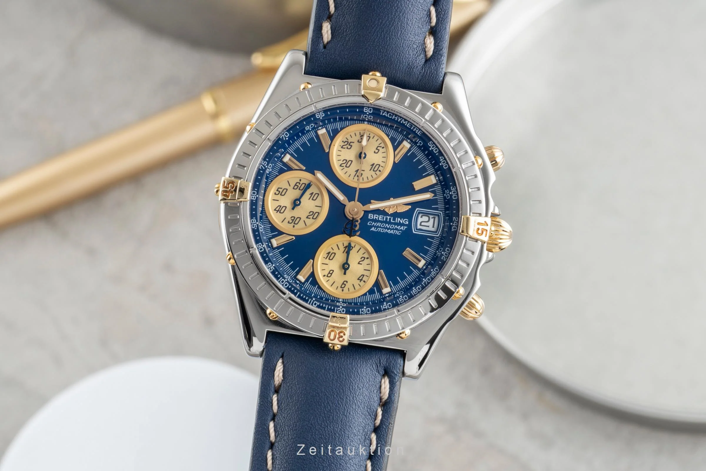 Breitling Chronomat chronograph steel / gold automatic men's watch B13050.1  [2505155] - Image 2