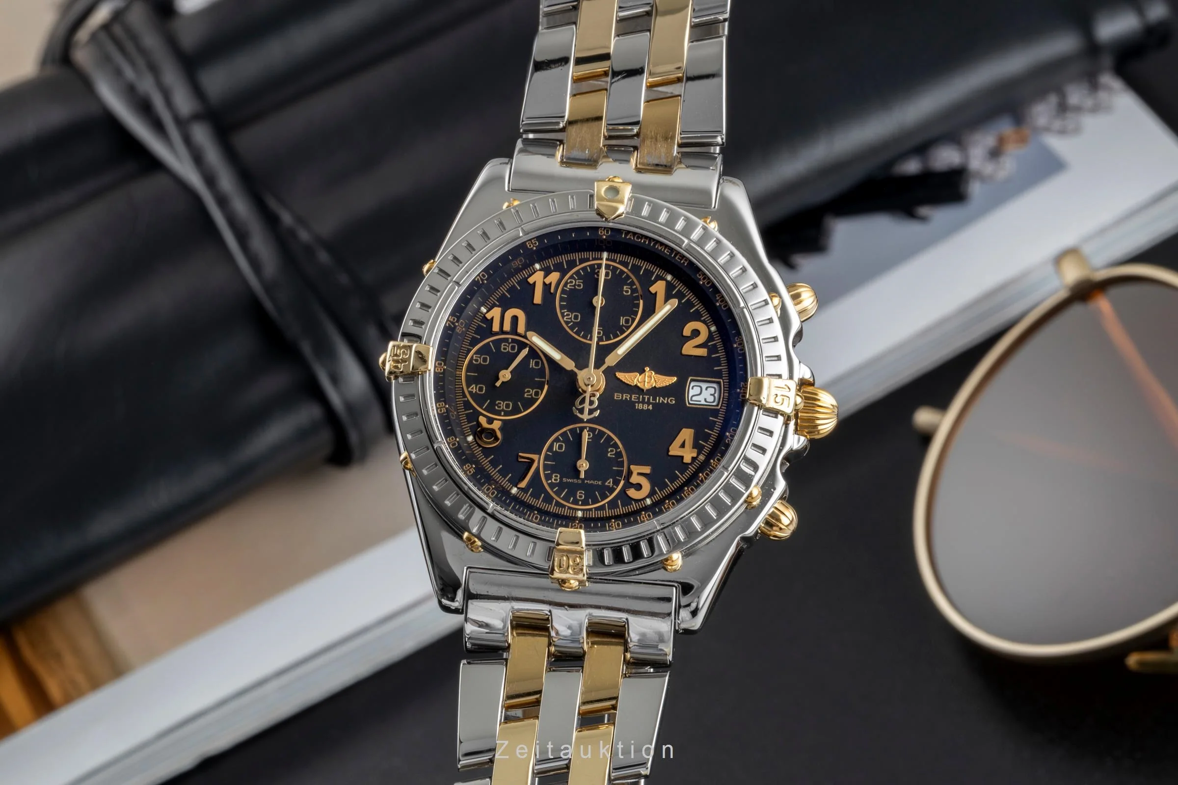Breitling Chronomat chronograph steel / gold automatic men's watch B13050.1  [2505572] - Image 2