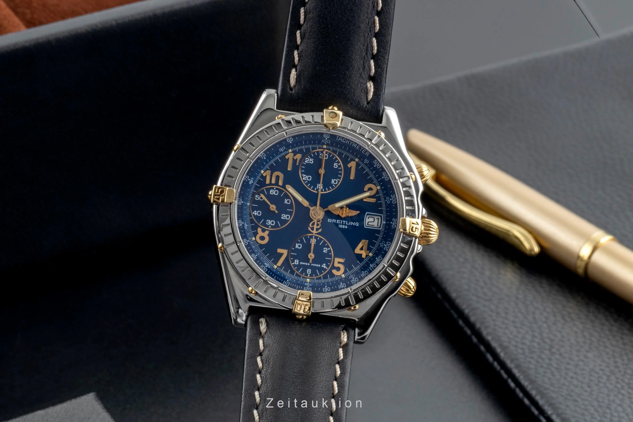 Breitling Chronomat chronograph steel / gold automatic men's watch B13050.1  [2506540] - Image 2