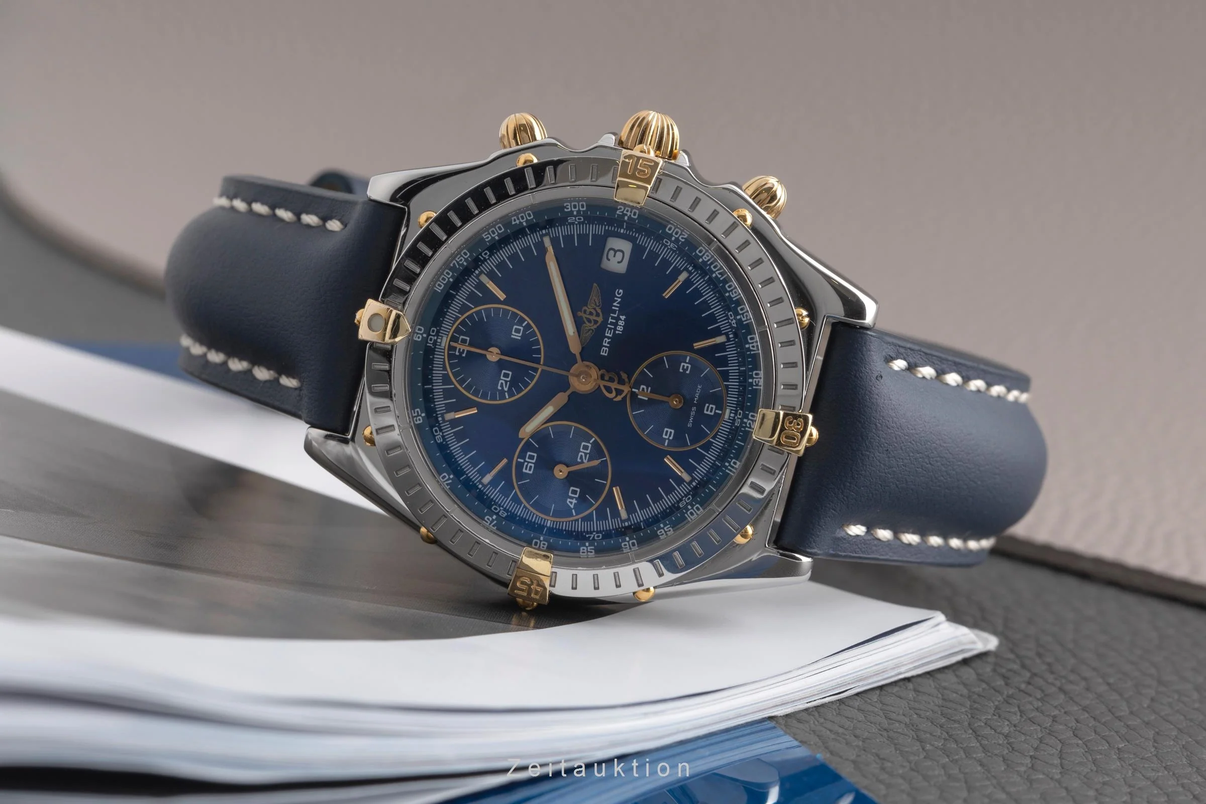 Breitling Chronomat chronograph steel / gold automatic men's watch B13050  [2502340] - Image 3