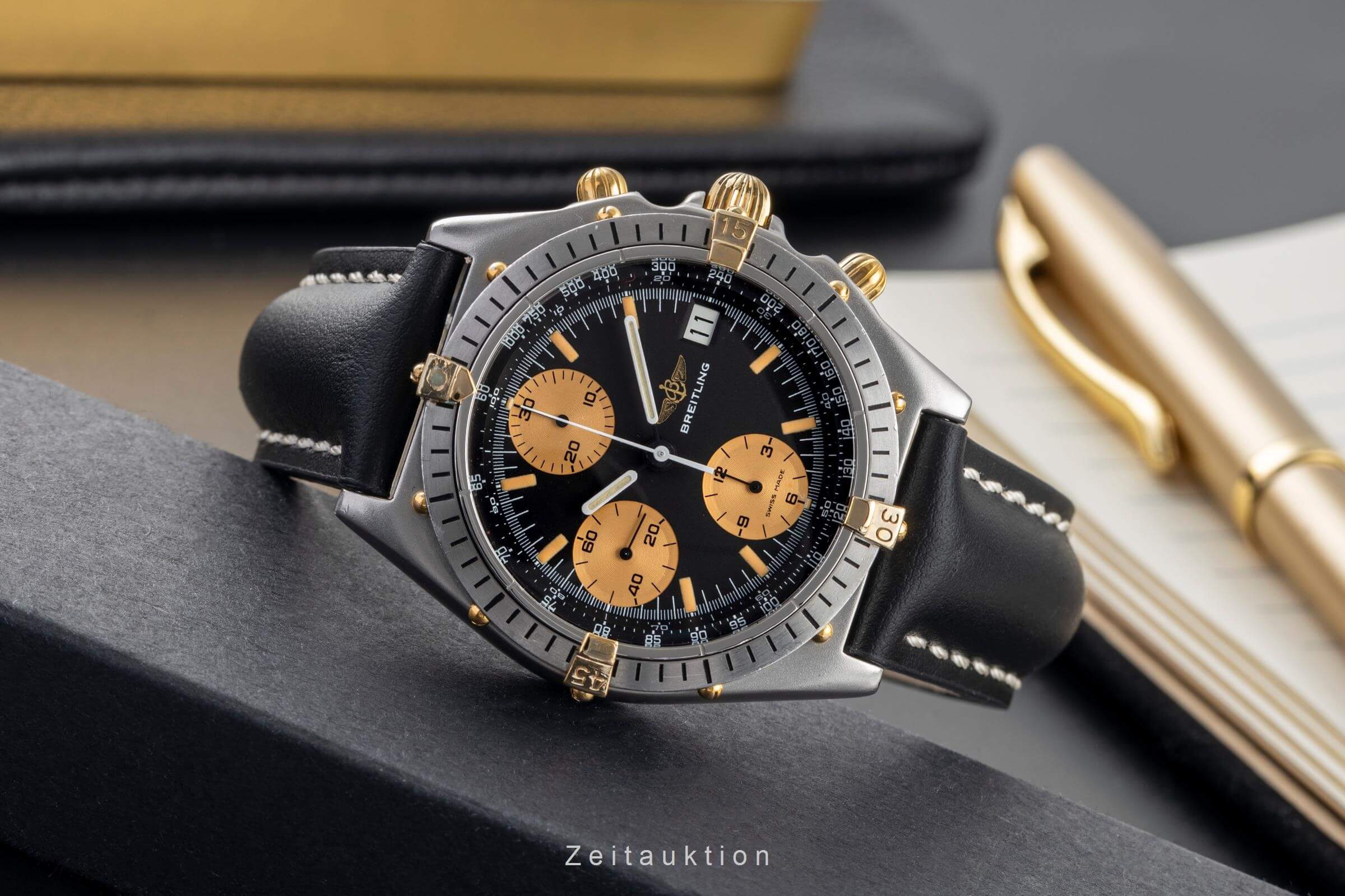 Breitling Chronomat chronograph steel / gold automatic men's watch B13055  [2501514] - Image 3