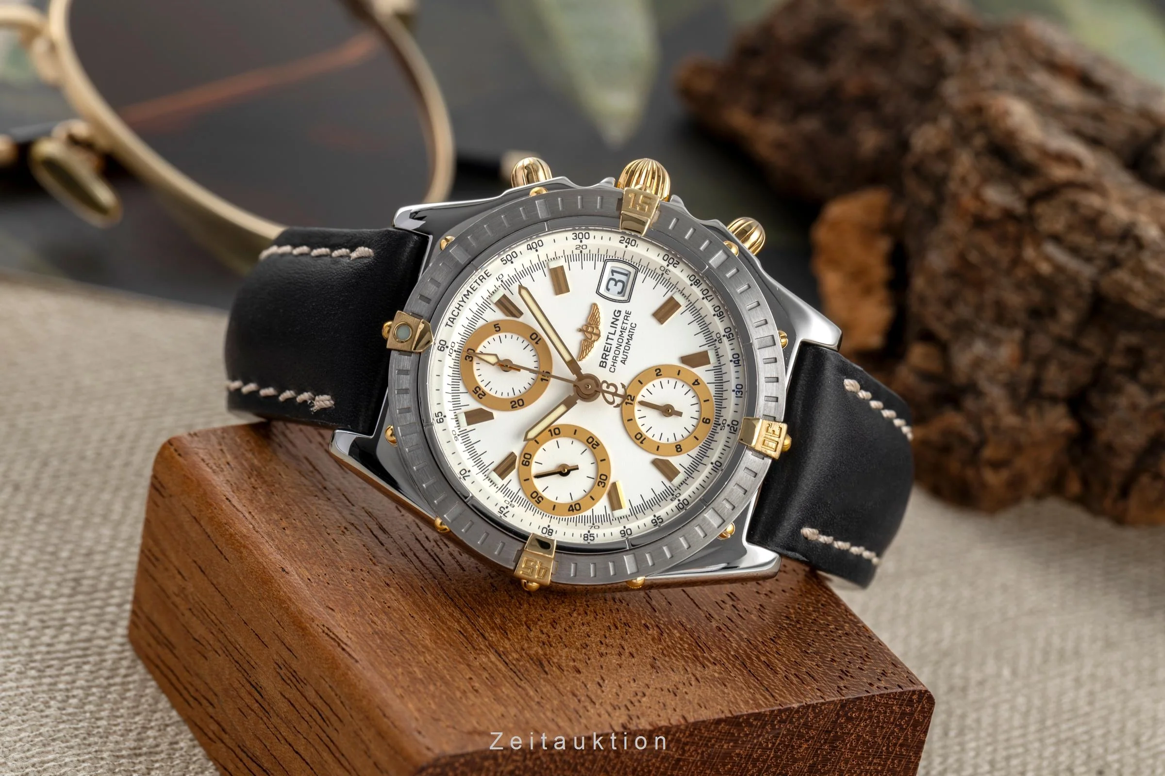 Breitling Chronomat chronograph steel / gold automatic men's watch B13352  [2504063] - Image 3