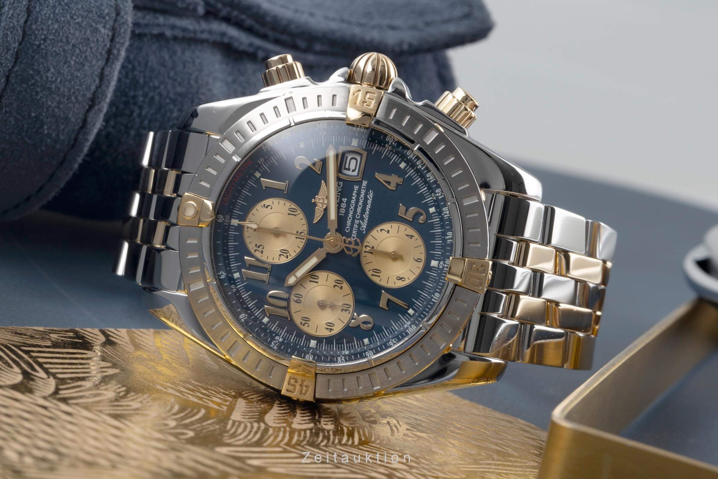 Breitling Chronomat chronograph steel / gold automatic men's watch B13356  [2500047] - Image 3