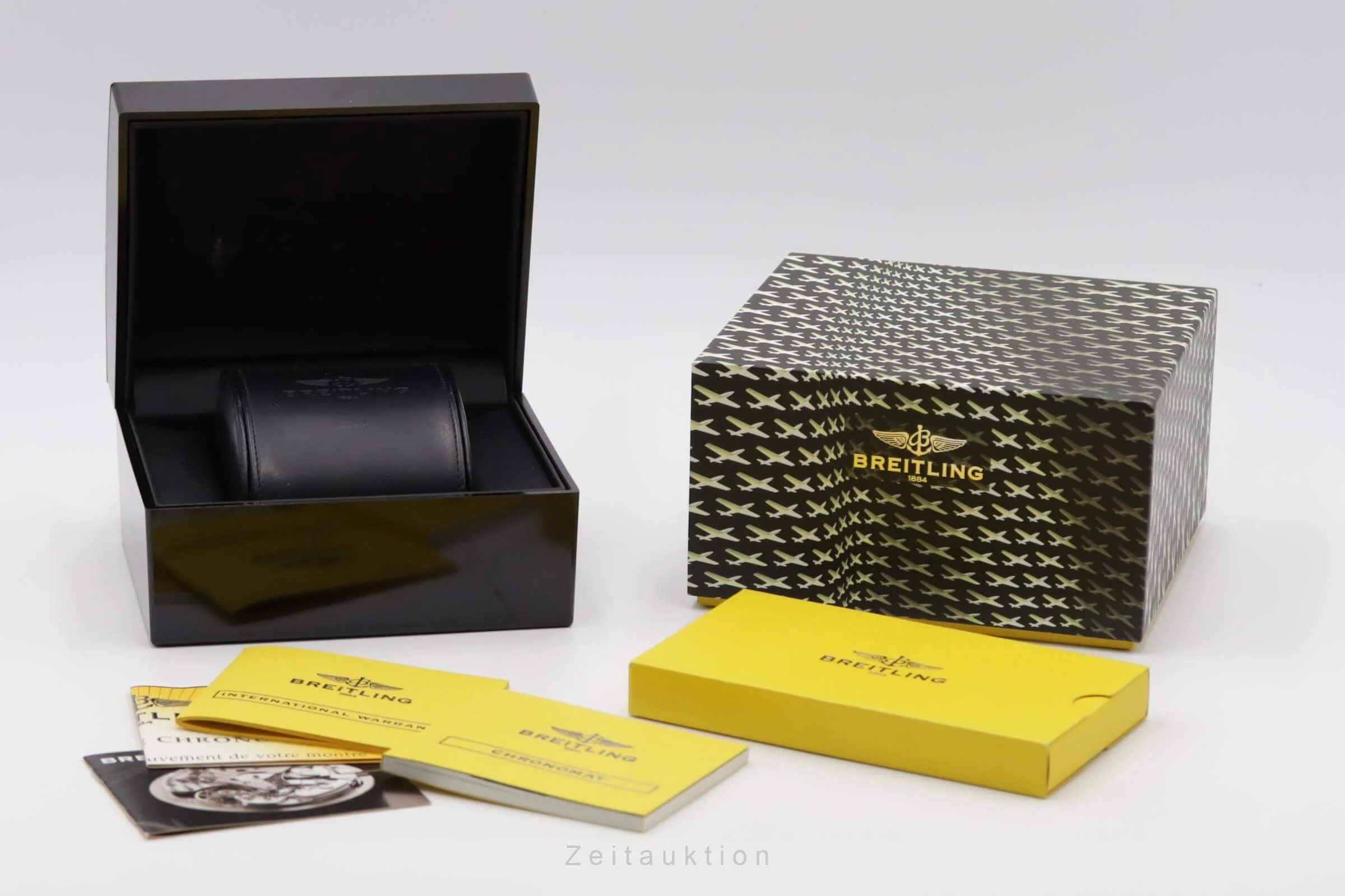Breitling Chronomat chronograph steel / gold automatic men's watch B13356  [2502136] - Image 9
