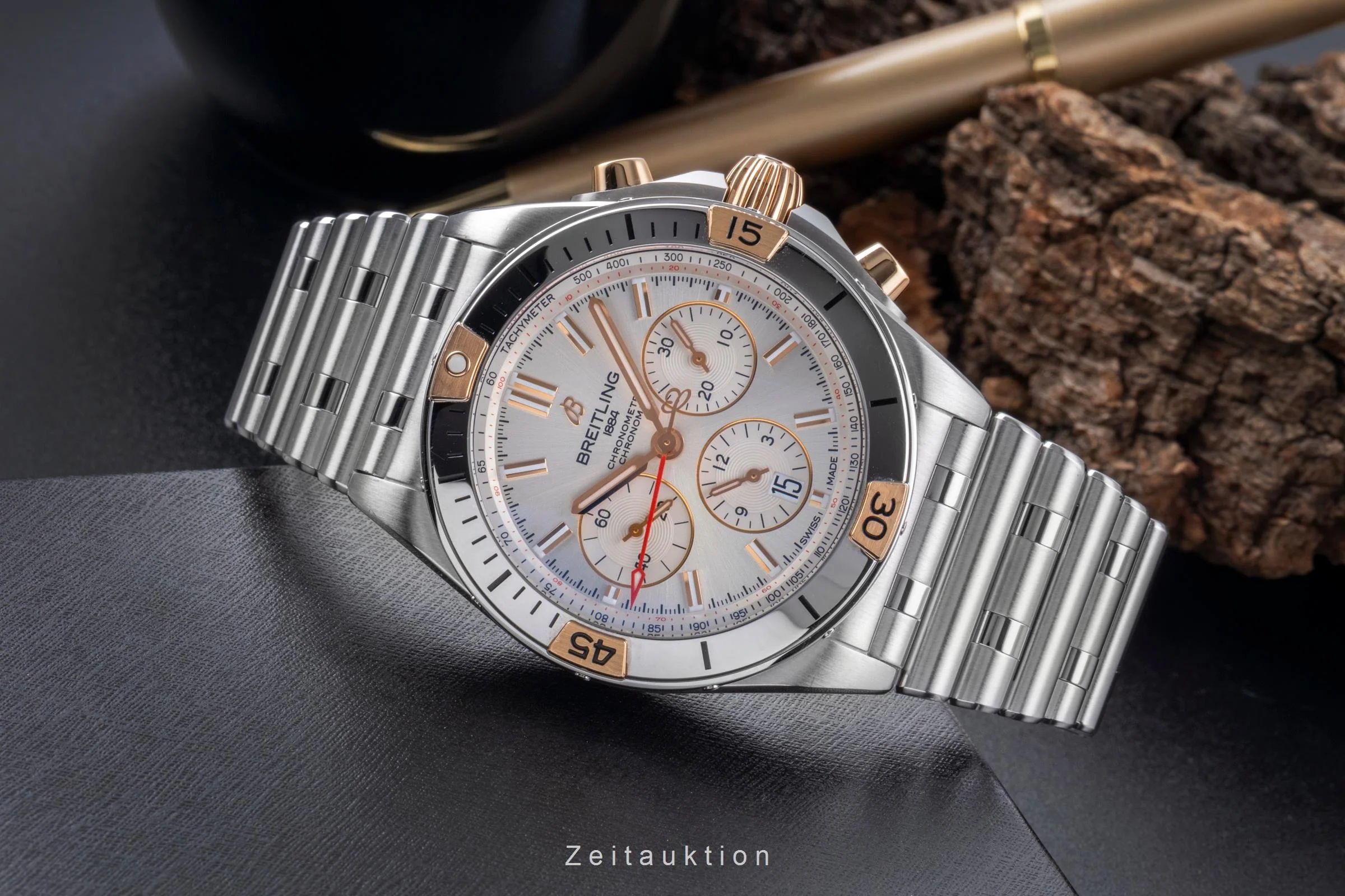 Breitling Chronomat chronograph steel / gold automatic men's watch IB0134 LP: 10850EUR  [2506133] - Image 3