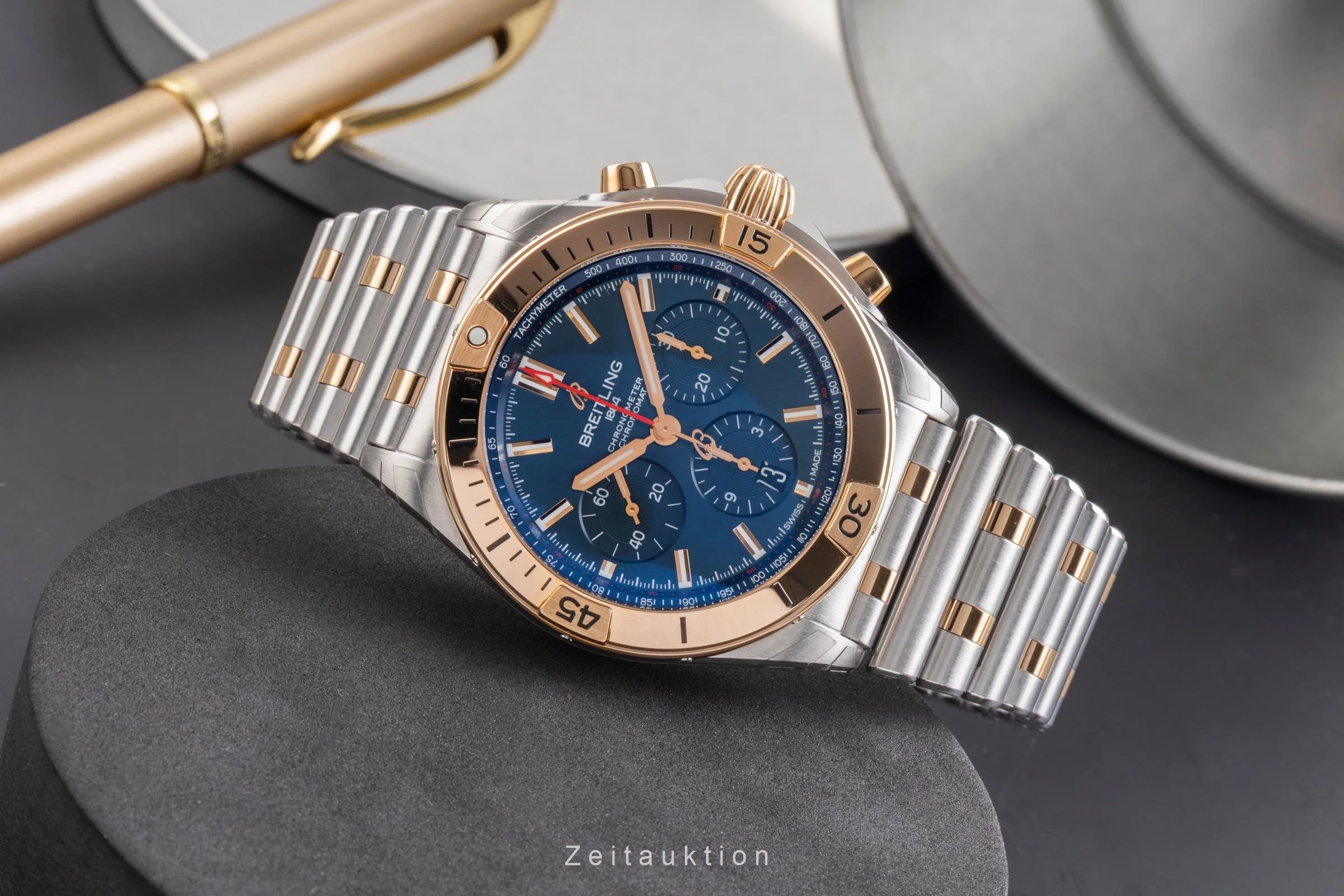 Breitling Chronomat chronograph steel / gold automatic men's watch UB013401C1U1 LP: 13900EUR  [2505495] - Image 3