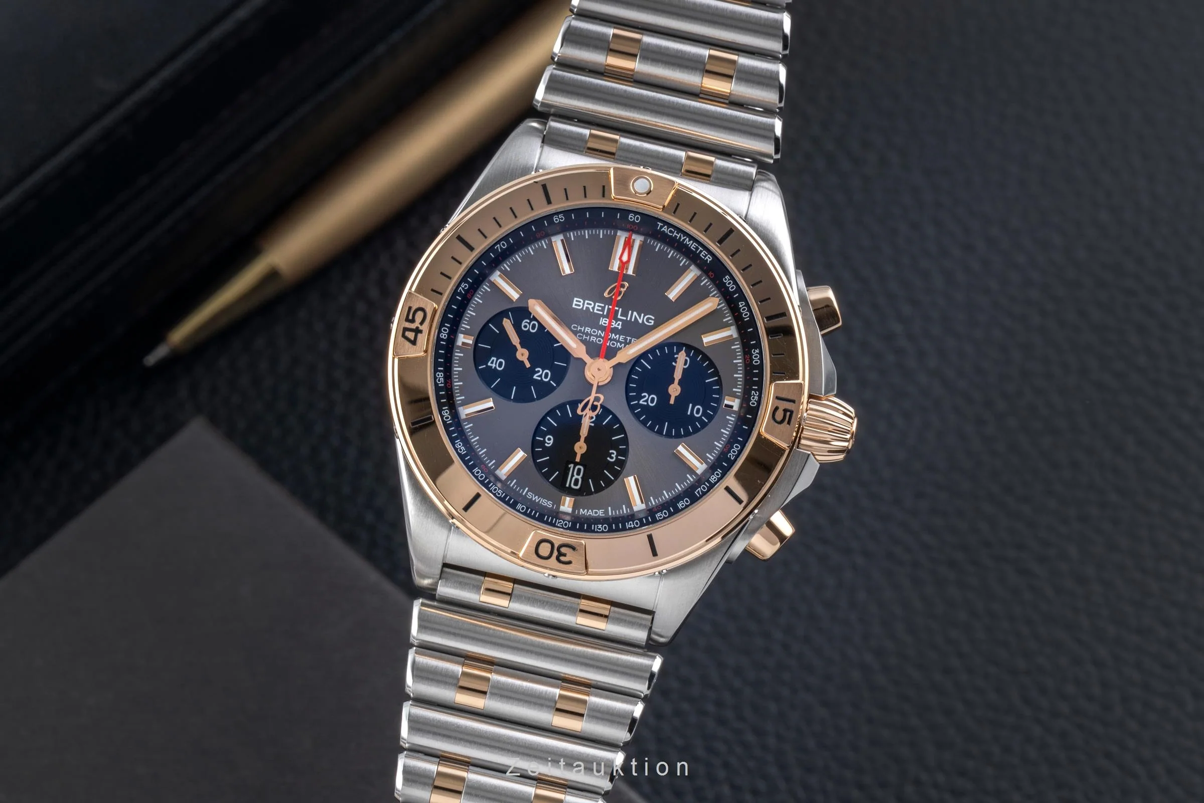 Breitling Chronomat chronograph steel / gold automatic men's watch UB0134101B1U1 LP: 13400EUR  [2507423] - Image 2