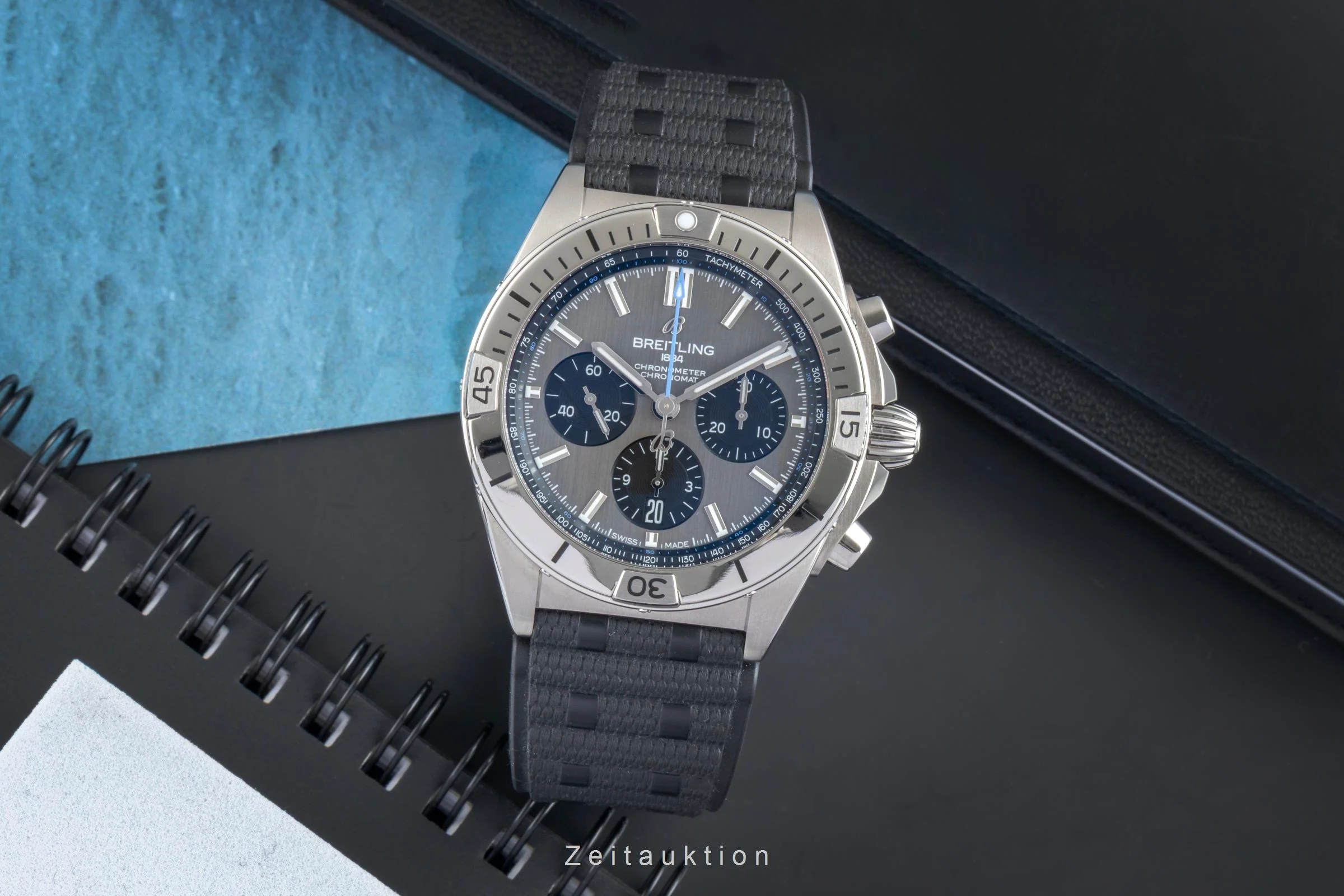 Breitling Chronomat chronograph titanium automatic men's watch EB0134101M1S1 LP: 9800EUR  [2505624] - Image 4