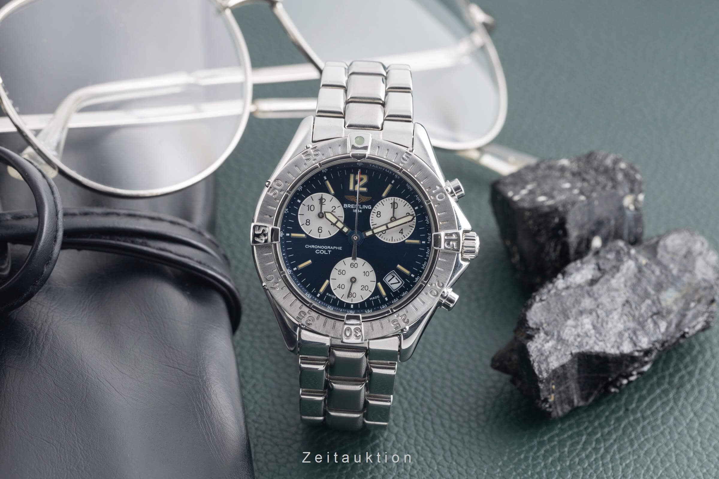 Breitling Colt Chronograph  chronograph steel quartz men's watch A53035  [2501801] - Image 4