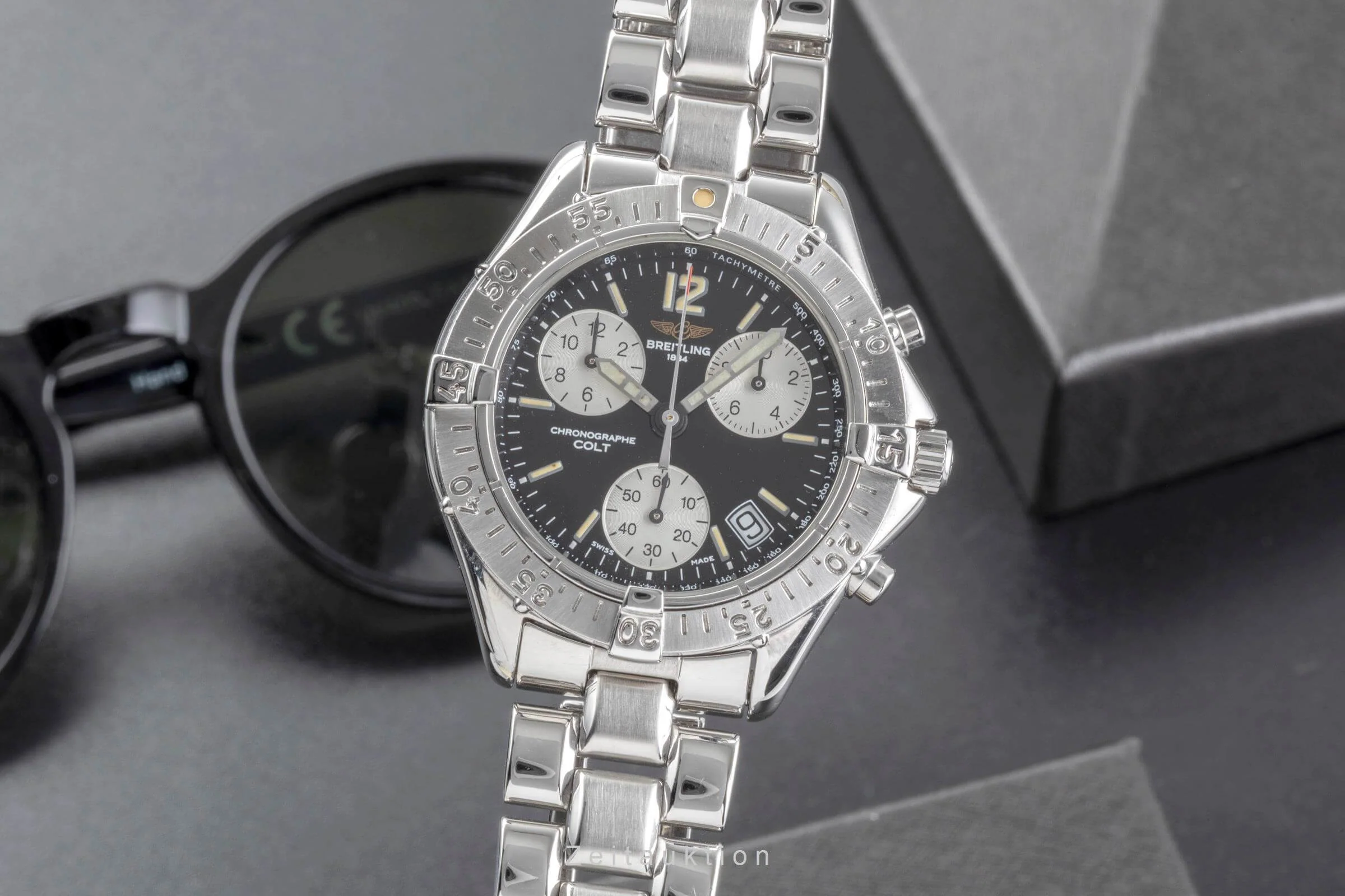 Breitling Colt Chronograph  chronograph steel quartz men's watch A53035  [2502283] - Image 2