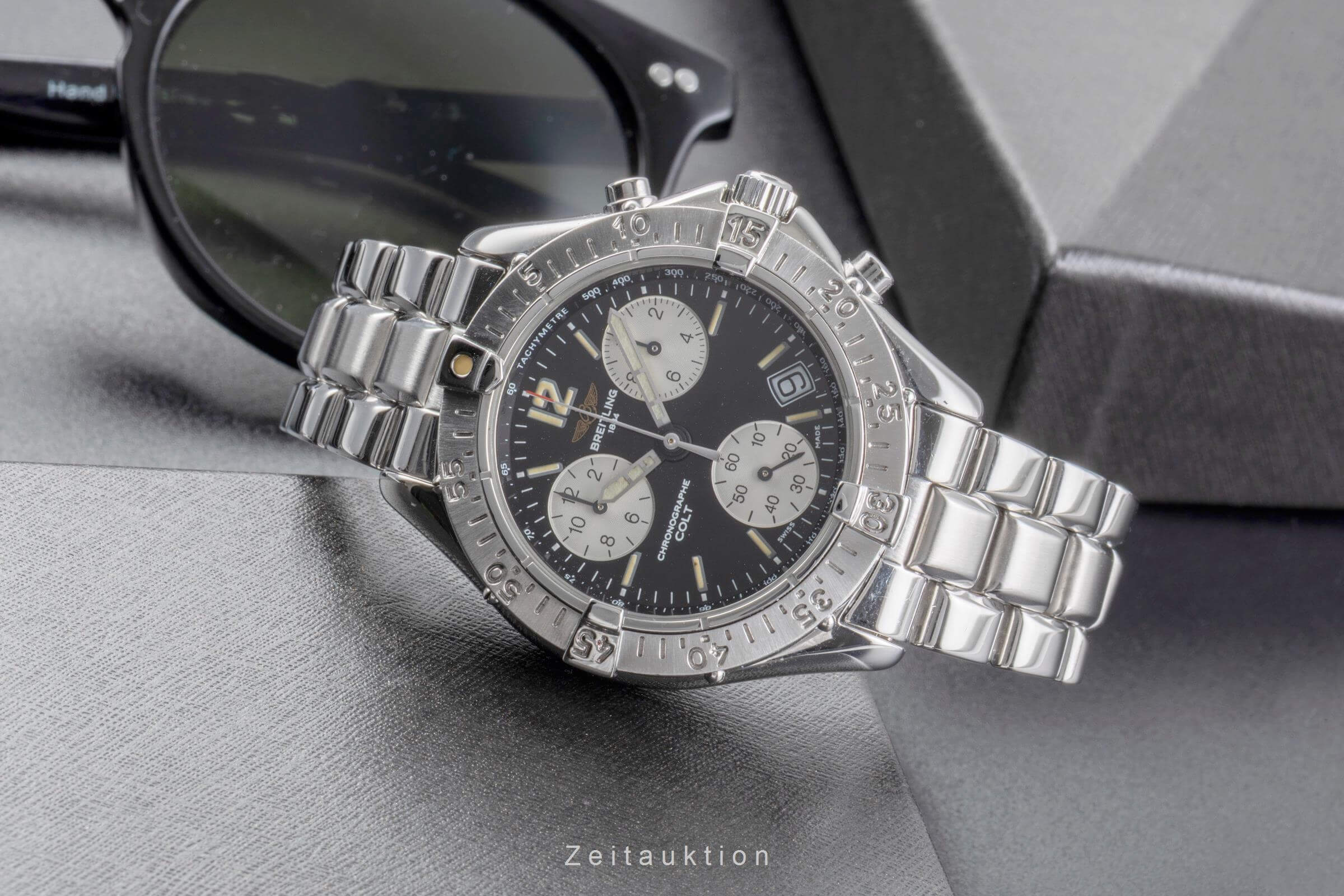 Breitling Colt Chronograph  chronograph steel quartz men's watch A53035  [2502283] - Image 3
