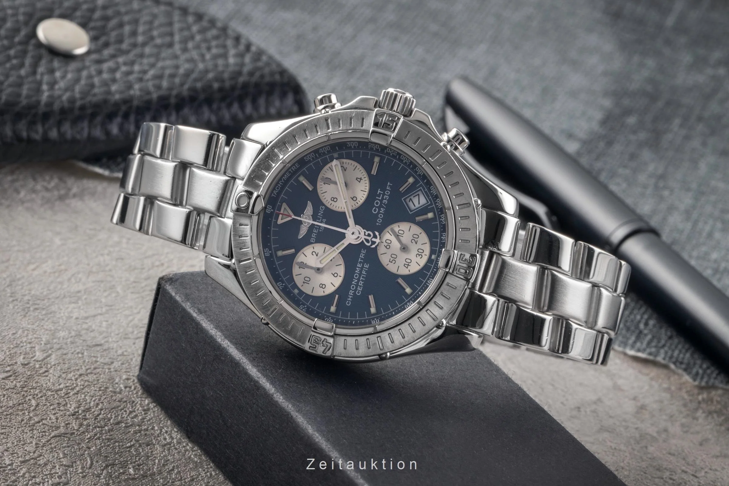 Breitling Colt Chronograph  chronograph steel quartz men's watch A73350-021  [2504303] - Image 3