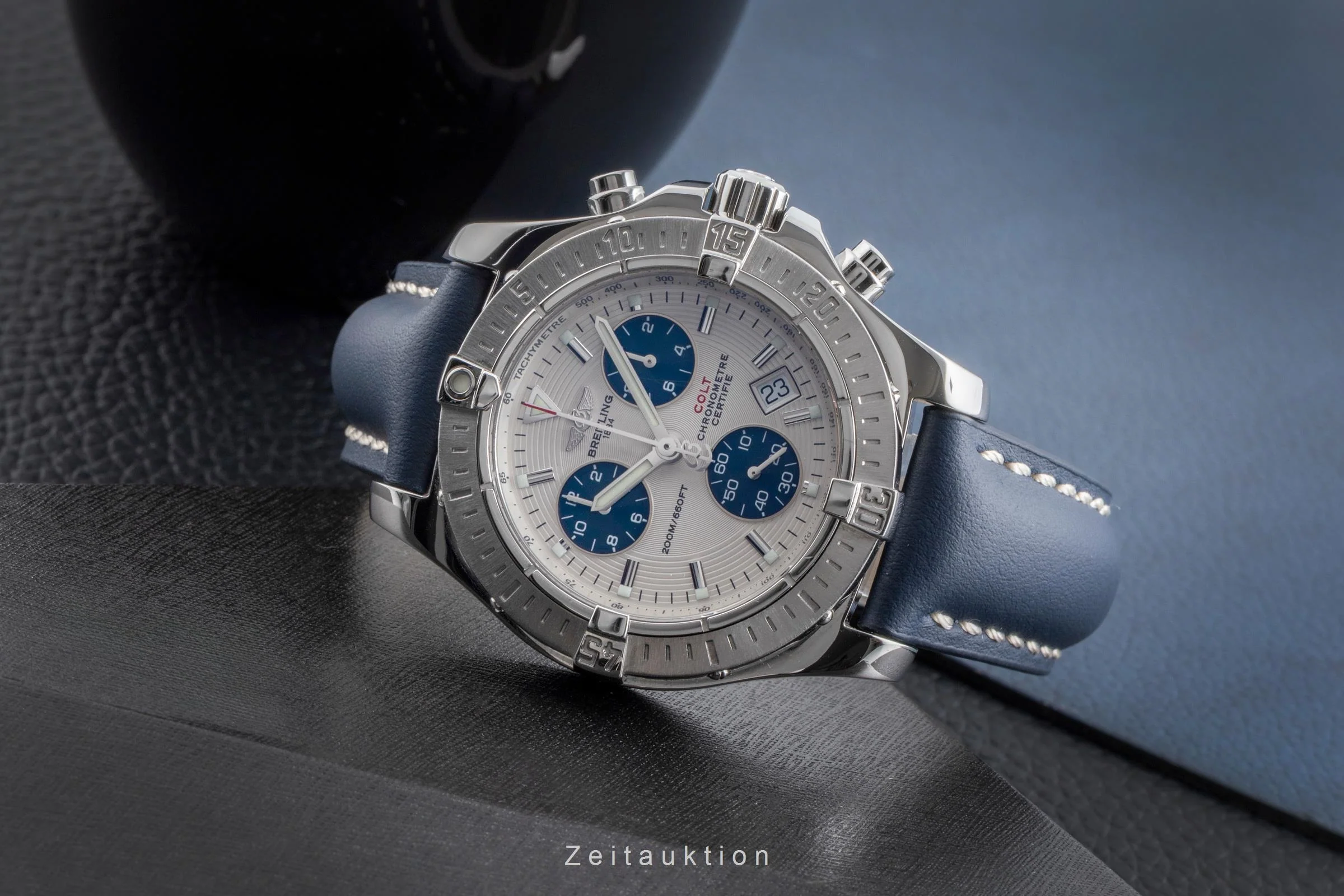 Breitling Colt Chronograph  chronograph steel quartz men's watch A73380  [2502347] - Image 3