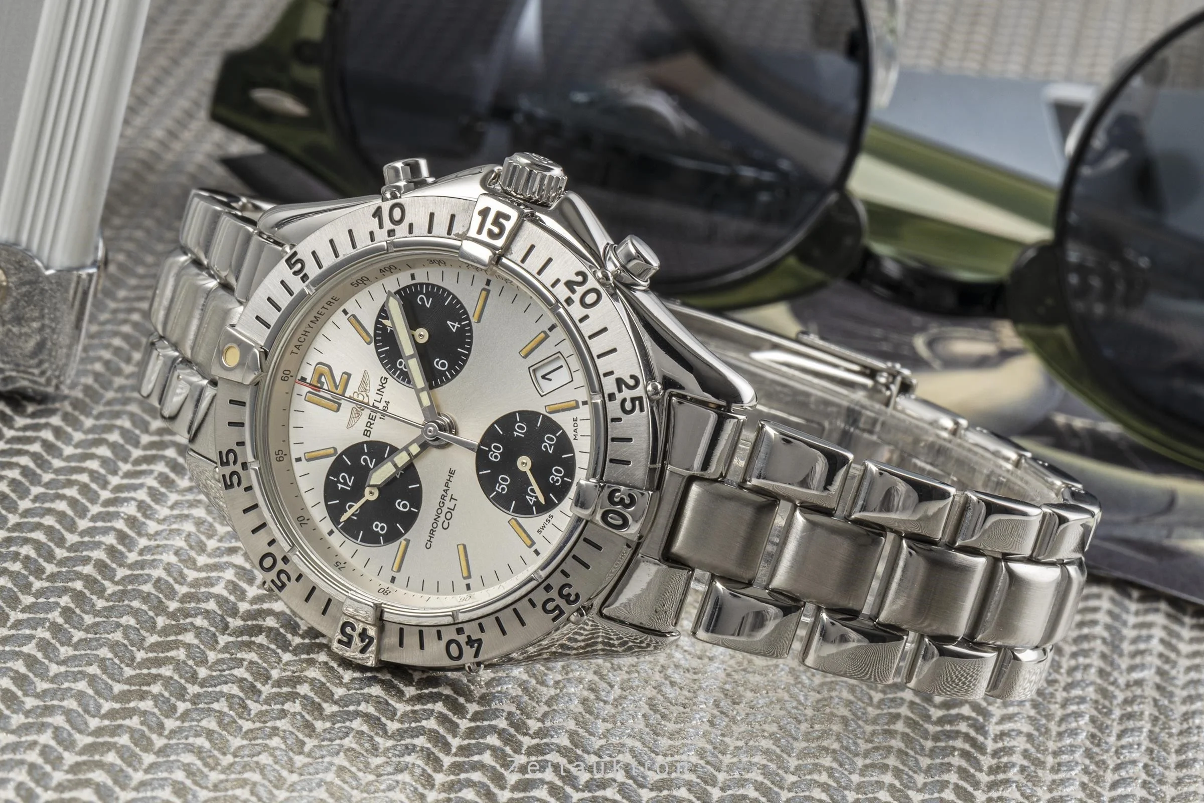 Breitling Colt chronograph steel quartz men's watch A53035  [2301280] - Image 2