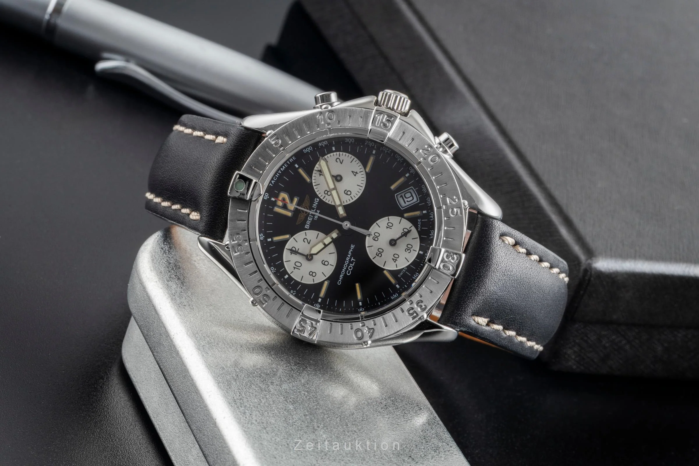 Breitling Colt chronograph steel quartz men's watch A53035  [2506686] - Image 3