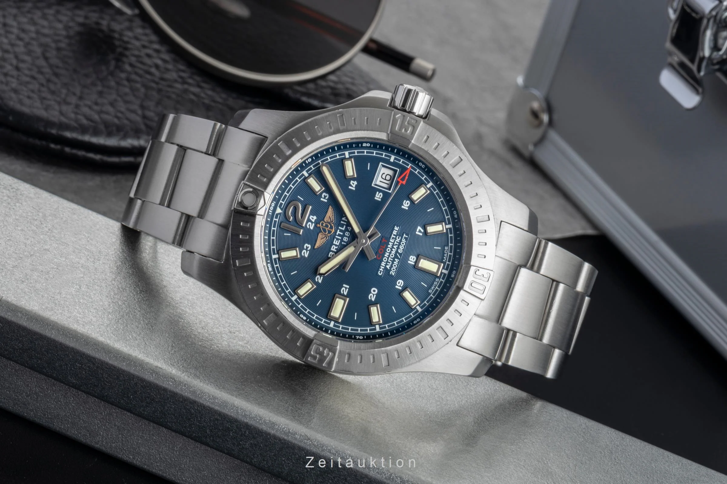 Breitling Colt steel automatic men's watch A1731301C1A1  [2505637] - Image 3