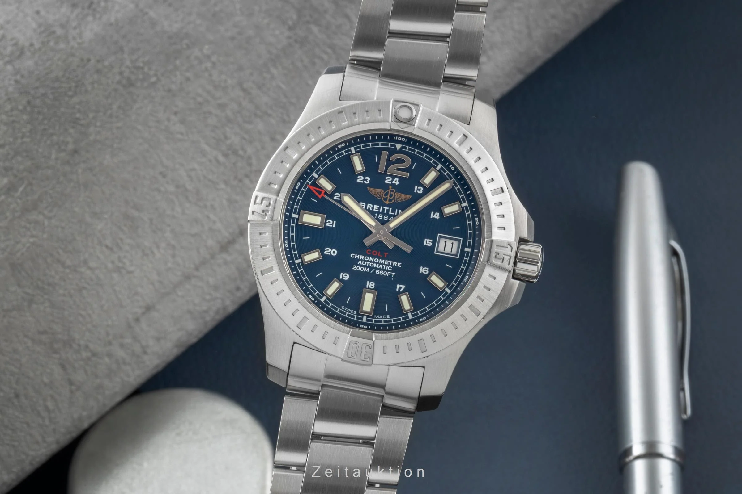 Breitling Colt steel automatic men's watch A17313101C1A1  [2601064] - Image 2