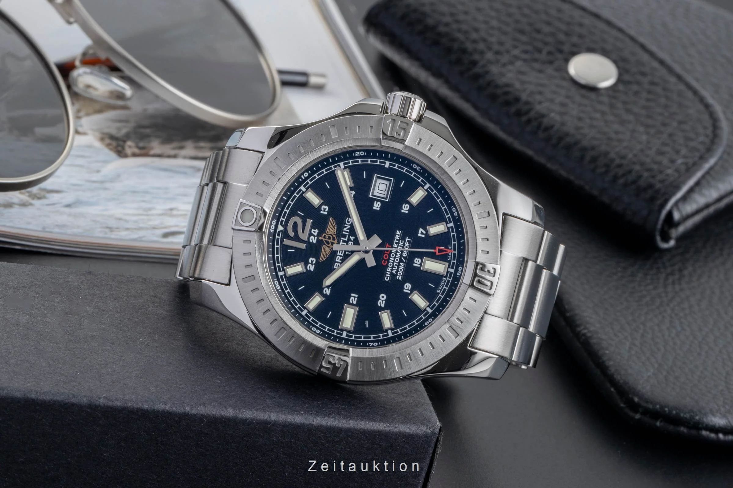 Breitling Colt steel automatic men's watch A17388  [2501553] - Image 3