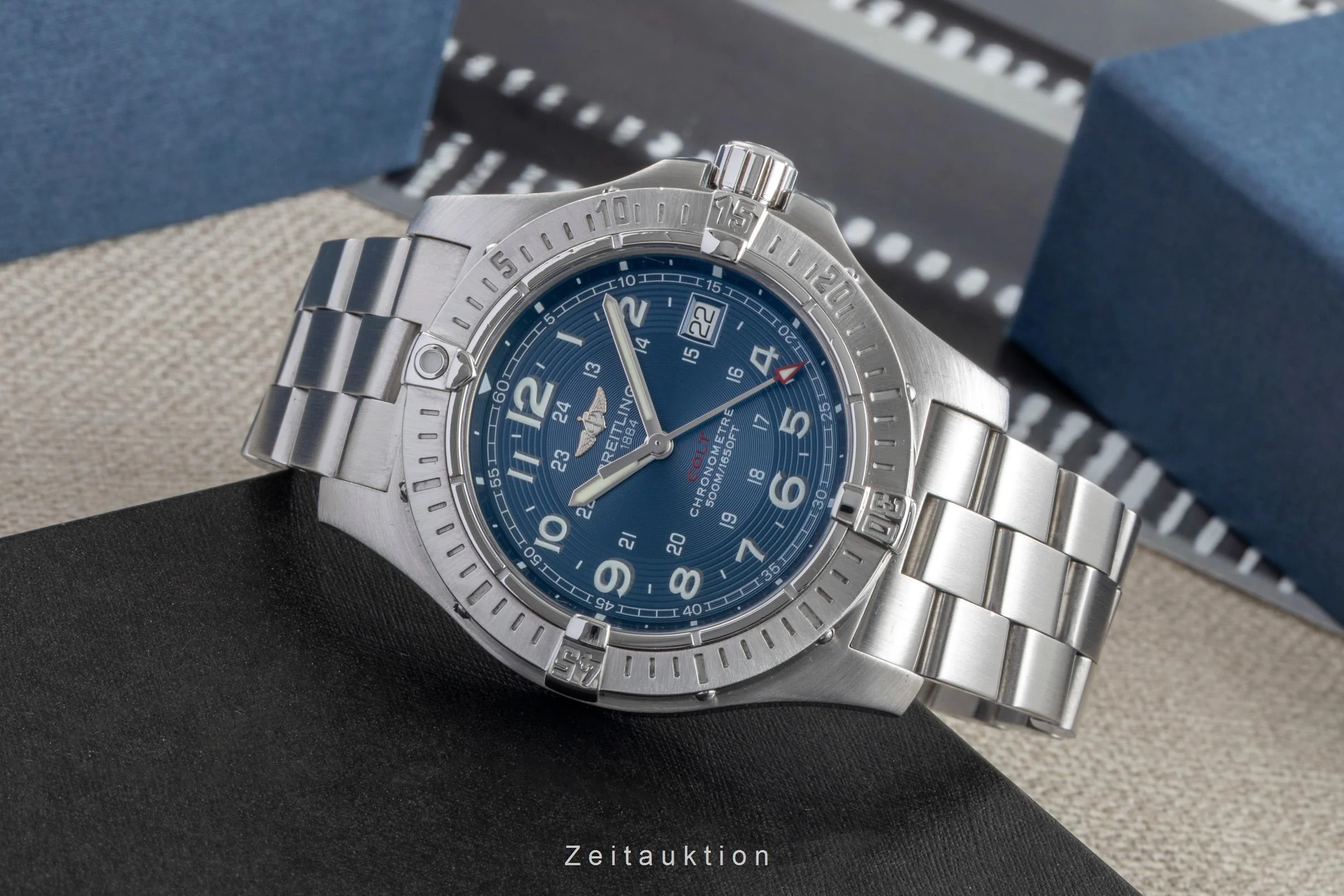 Breitling Colt steel quartz men's watch A74380  [2505527] - Image 3
