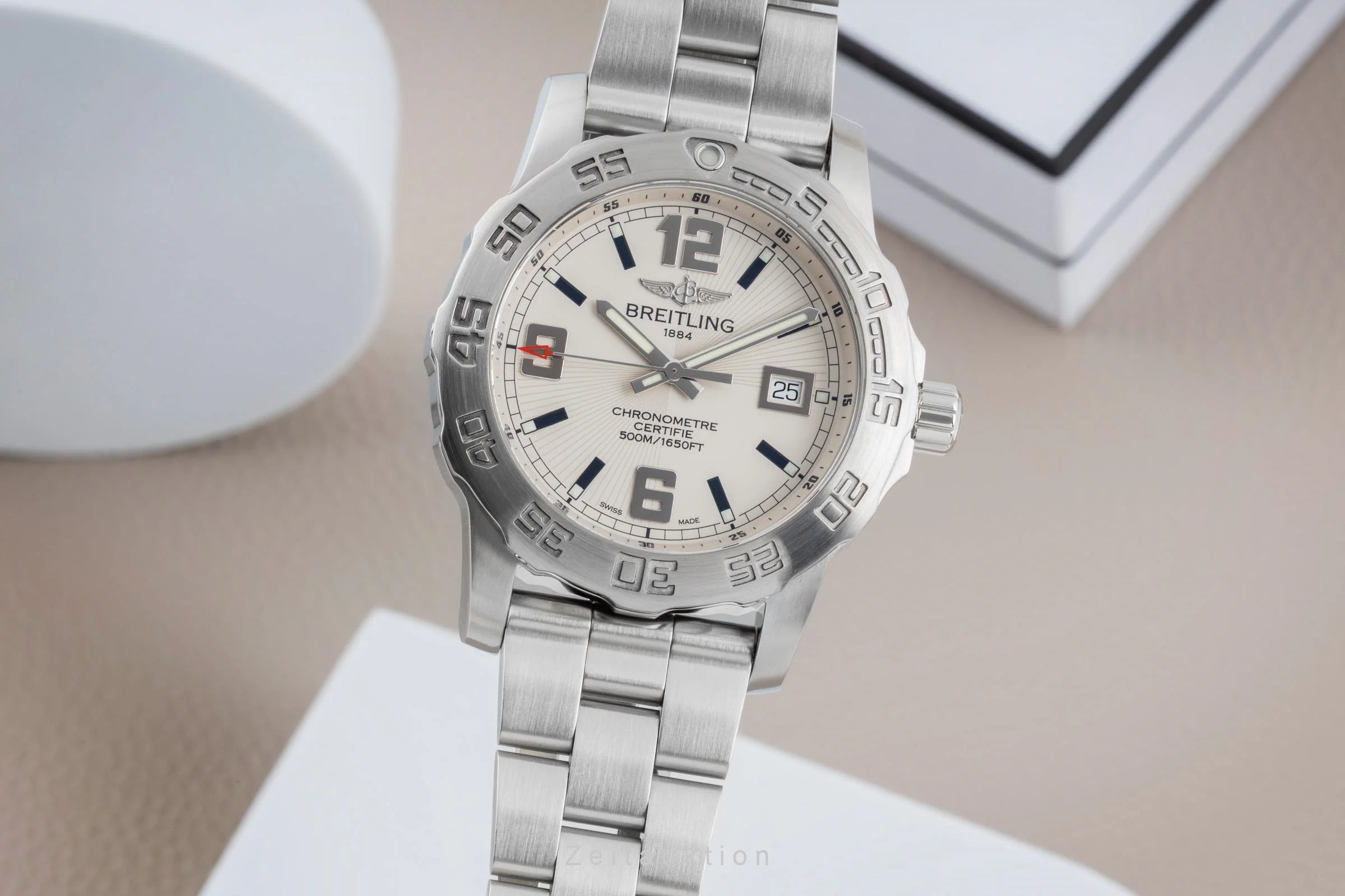 Breitling Colt steel quartz men's watch A7438710/G743  [2506239] - Image 2