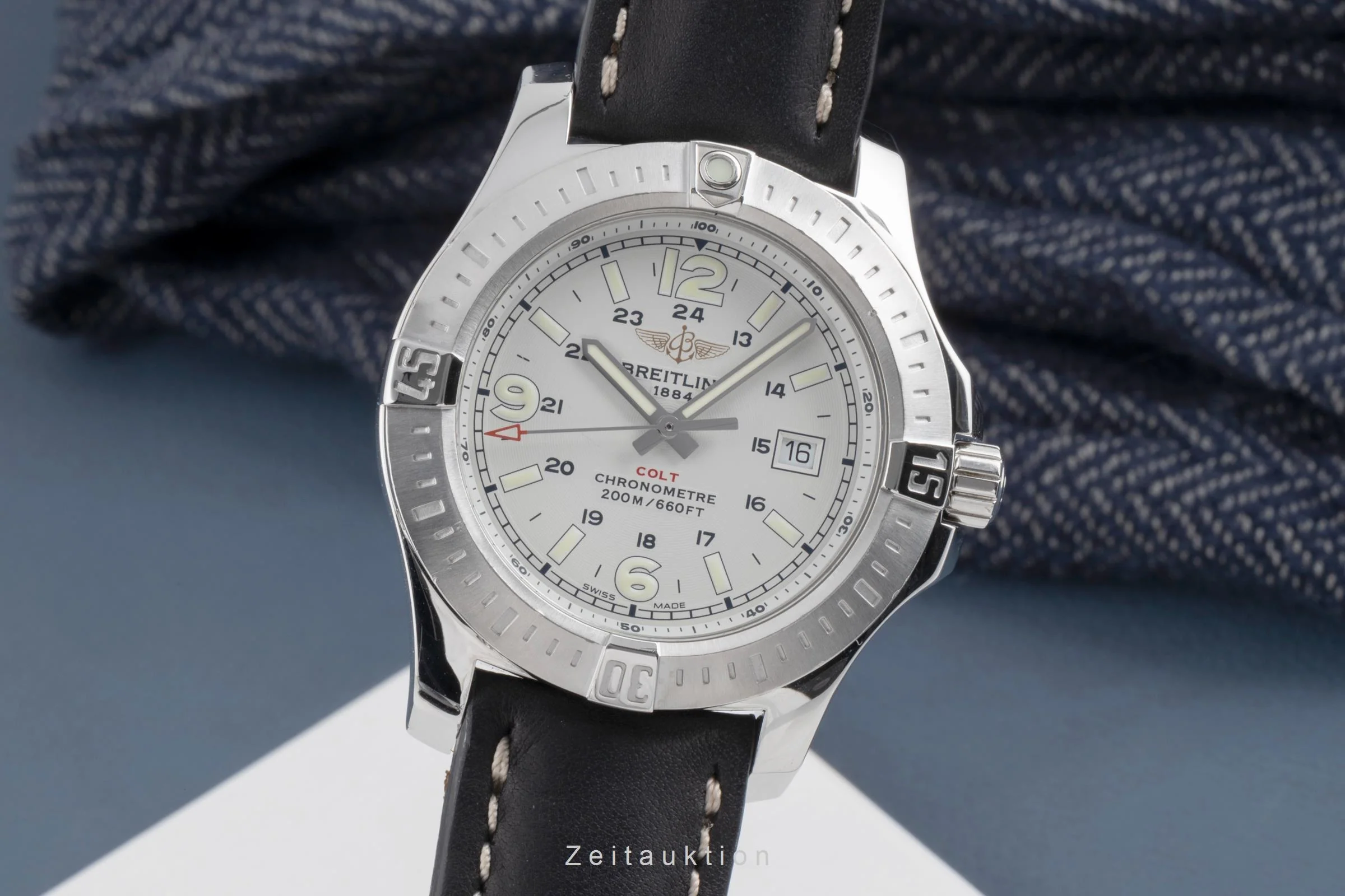 Breitling Colt steel quartz men's watch A74388  [2503565] - Image 2