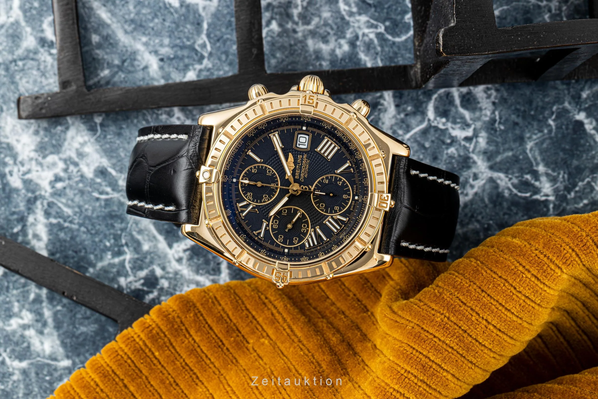 Breitling Crosswind chronograph 18 ct gold automatic men's watch K13055  [2204541] - Image 2