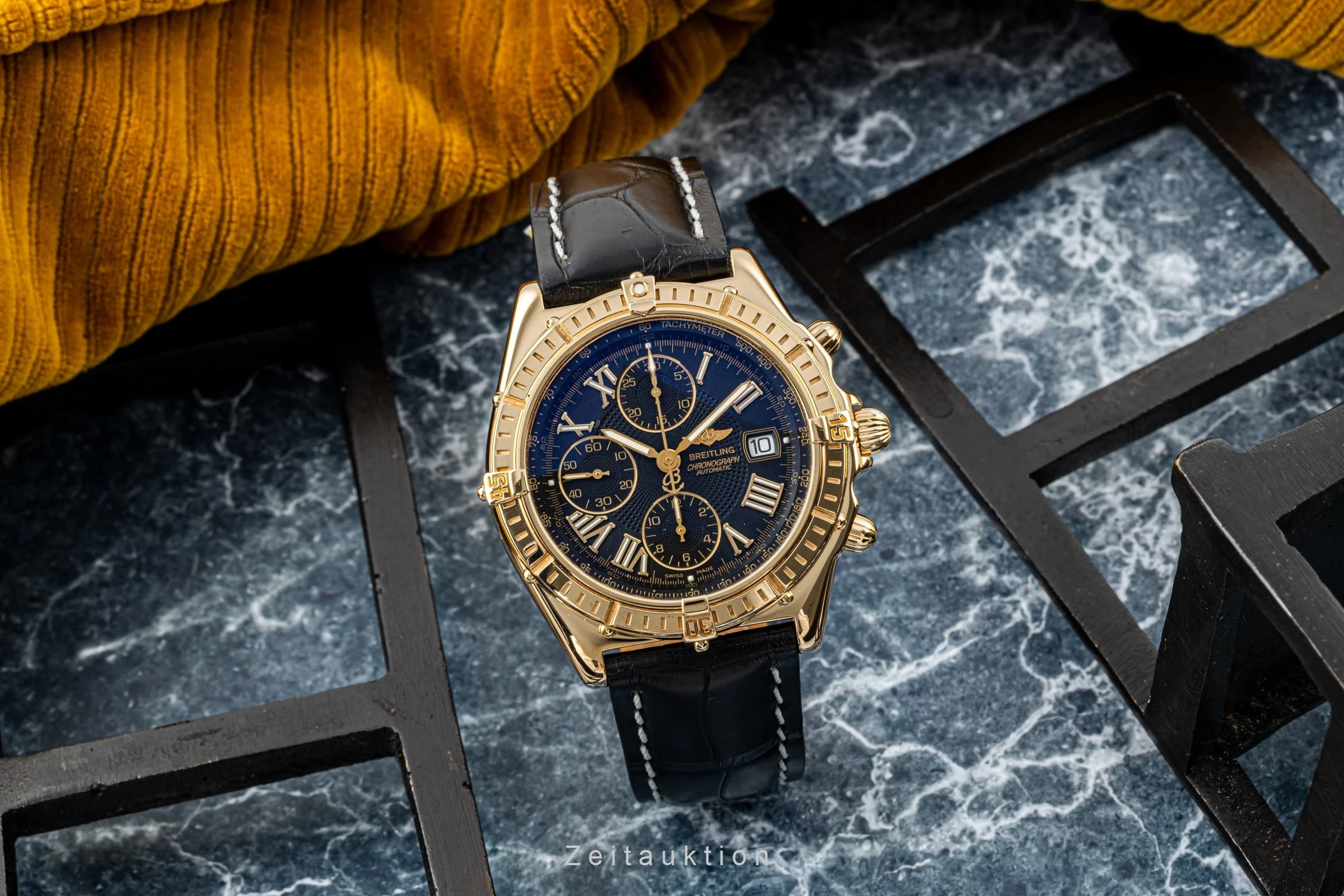 Breitling Crosswind chronograph 18 ct gold automatic men's watch K13055  [2204541] - Image 3