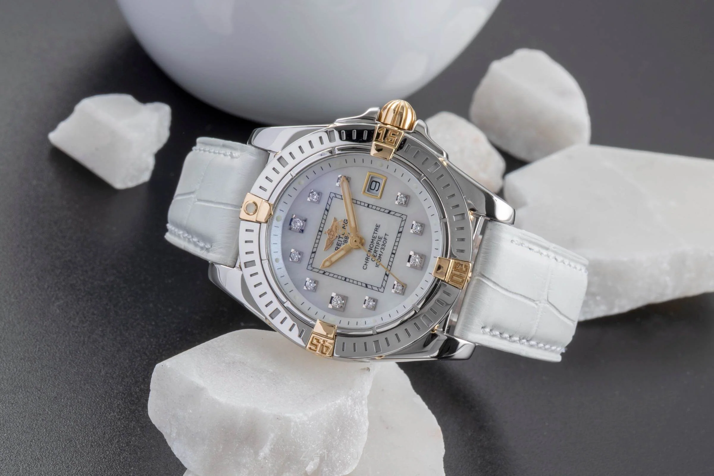 Breitling Galactic 32 steel / gold quartz women's watch B71356  [2502149] - Image 3
