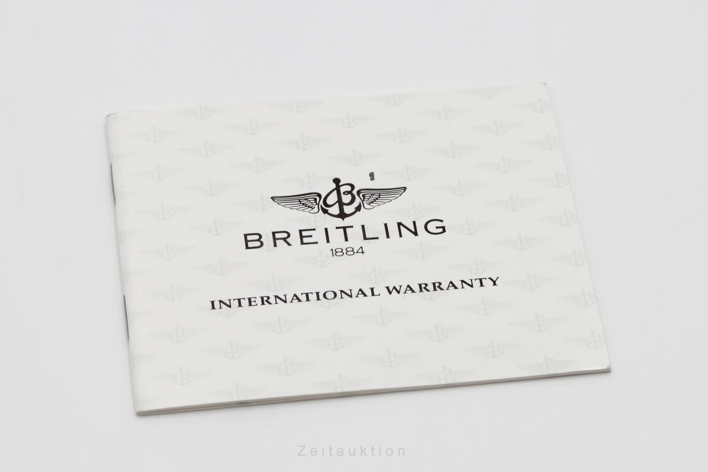 Breitling J-Class 18 ct gold quartz women's watch K52063  [2302479] - Image 9