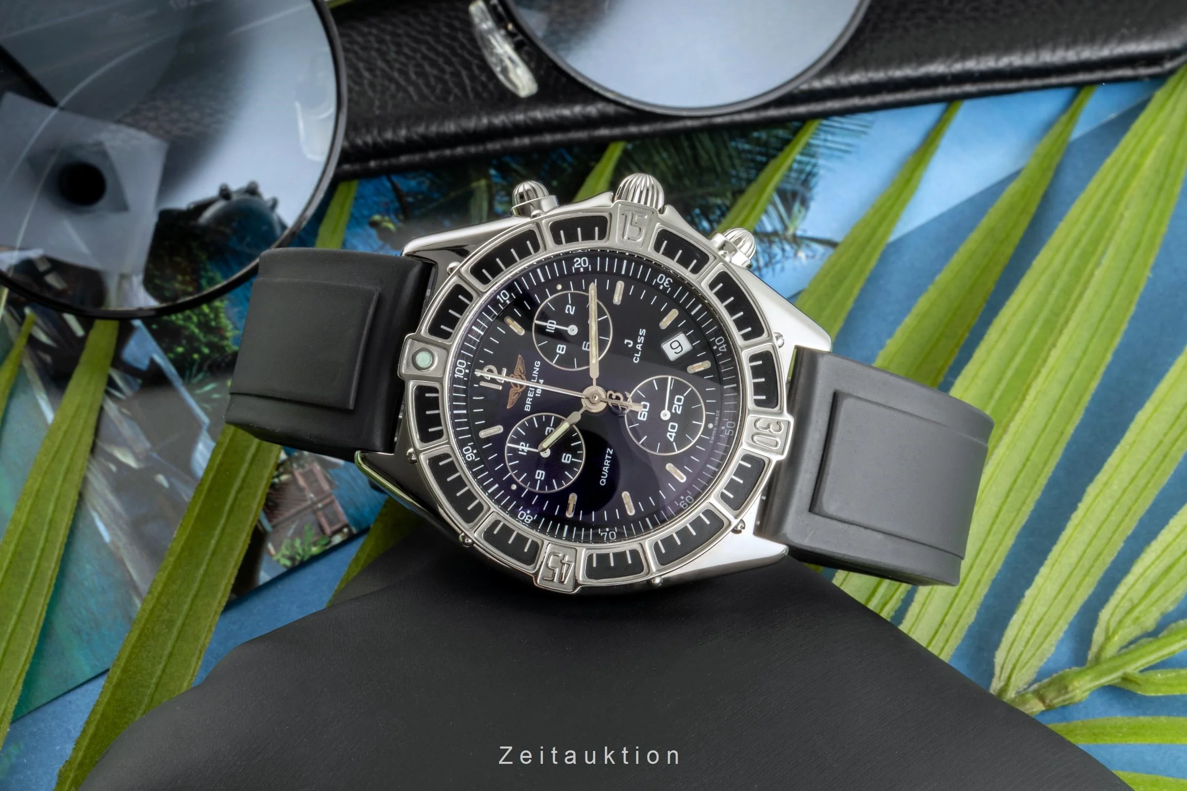 Breitling J-Class chronograph steel quartz men's watch A53067  [2400538] - Image 2
