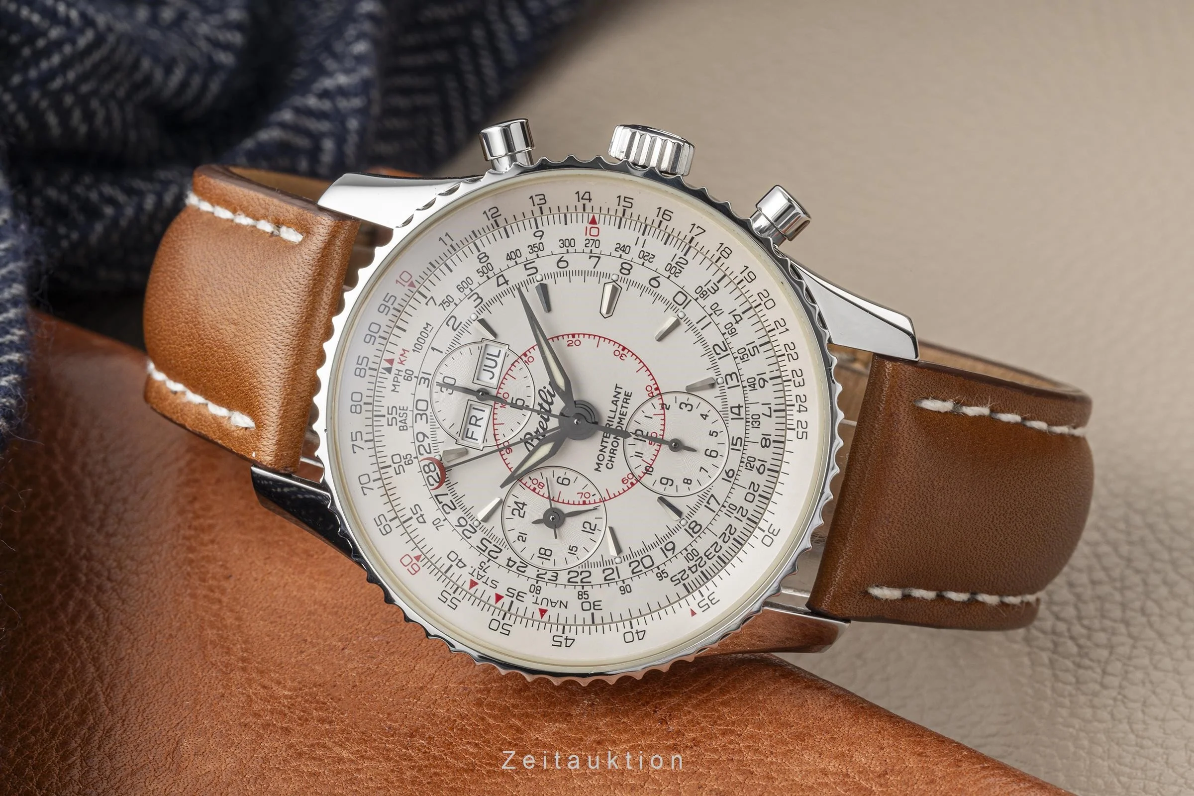 Breitling Montbrillant Datora  chronograph steel automatic men's watch A21330  [2302555] - Image 2