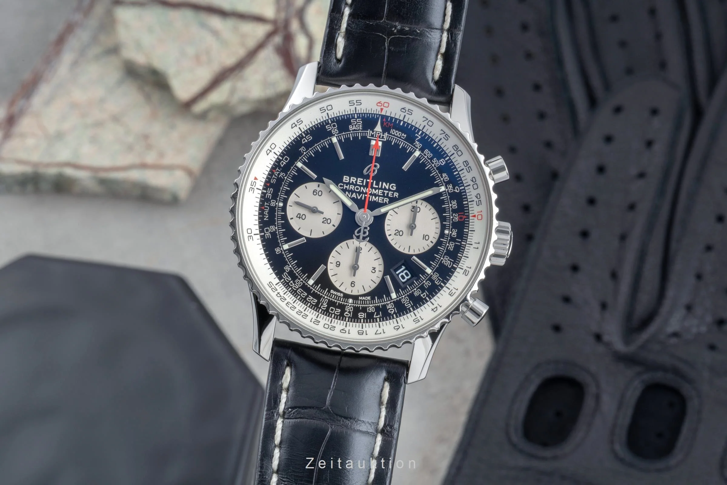 Breitling Navitimer 01 chronograph steel automatic men's watch AB0121 LP: 9300EUR  [2505536] - Image 2