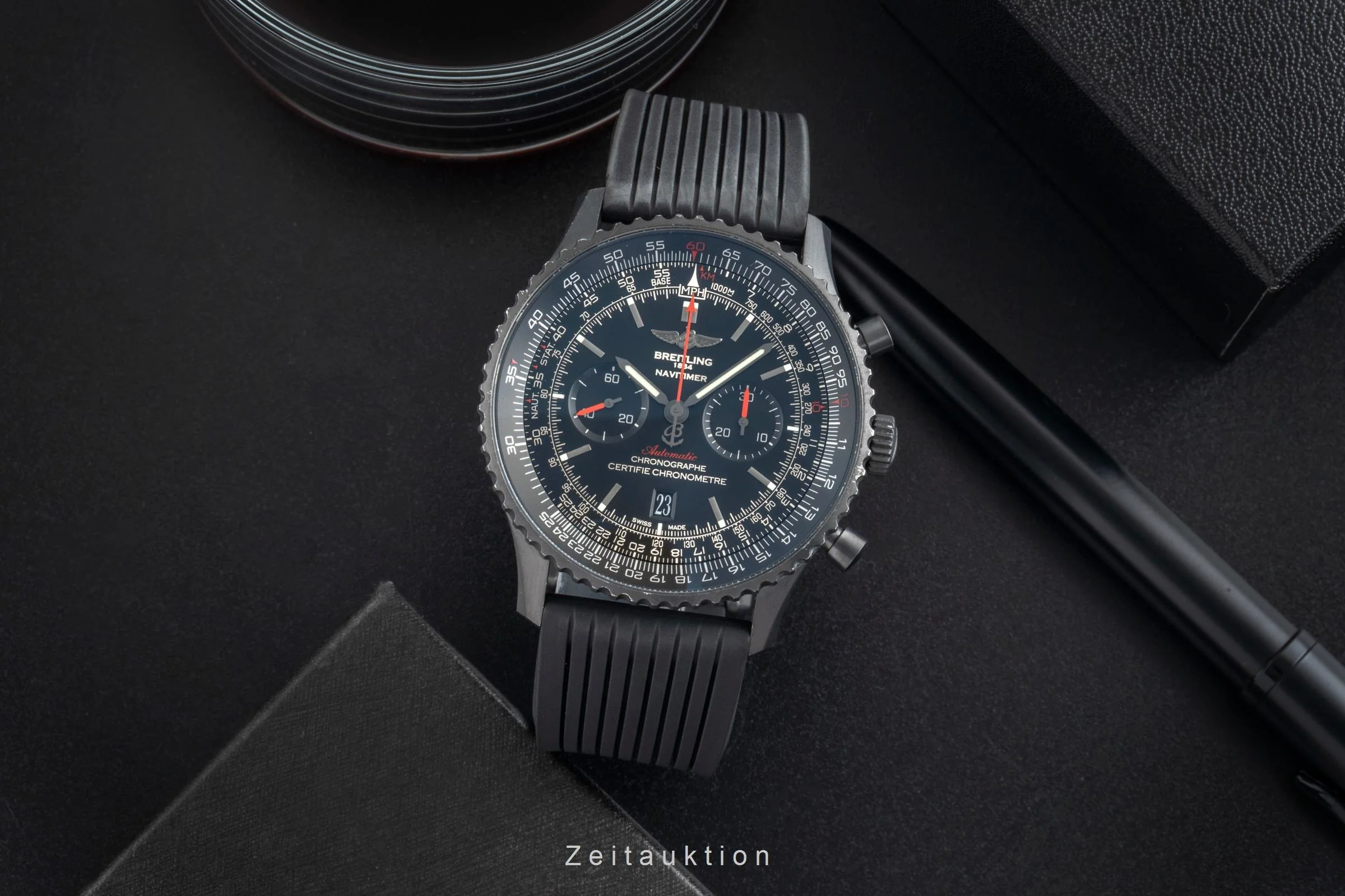 Breitling Navitimer 01 chronograph steel automatic men's watch MB012822/BE51  [2506181] - Image 4