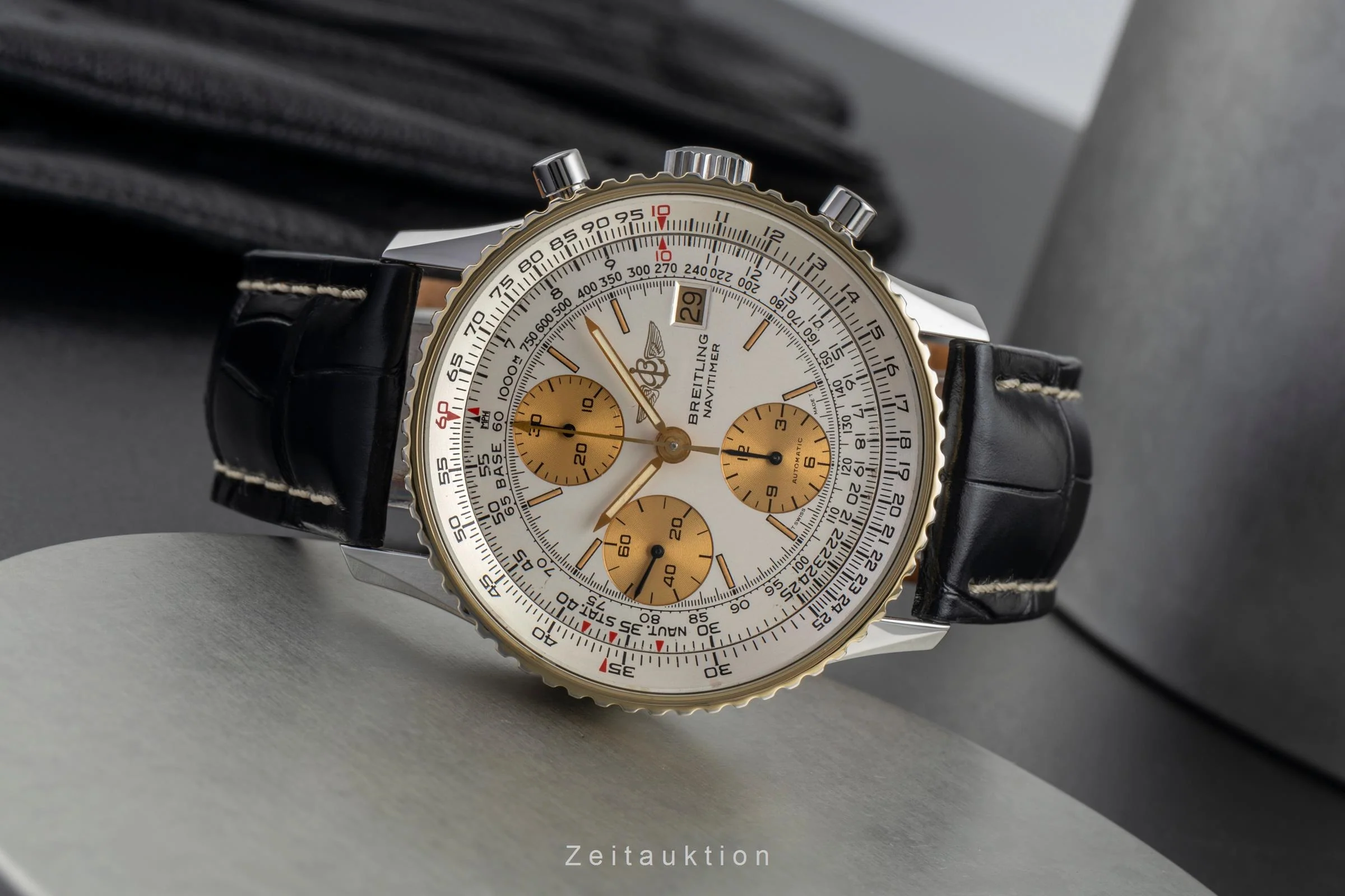 Breitling Navitimer chronograph gilt / steel automatic men's watch 81610  [2504456] - Image 3