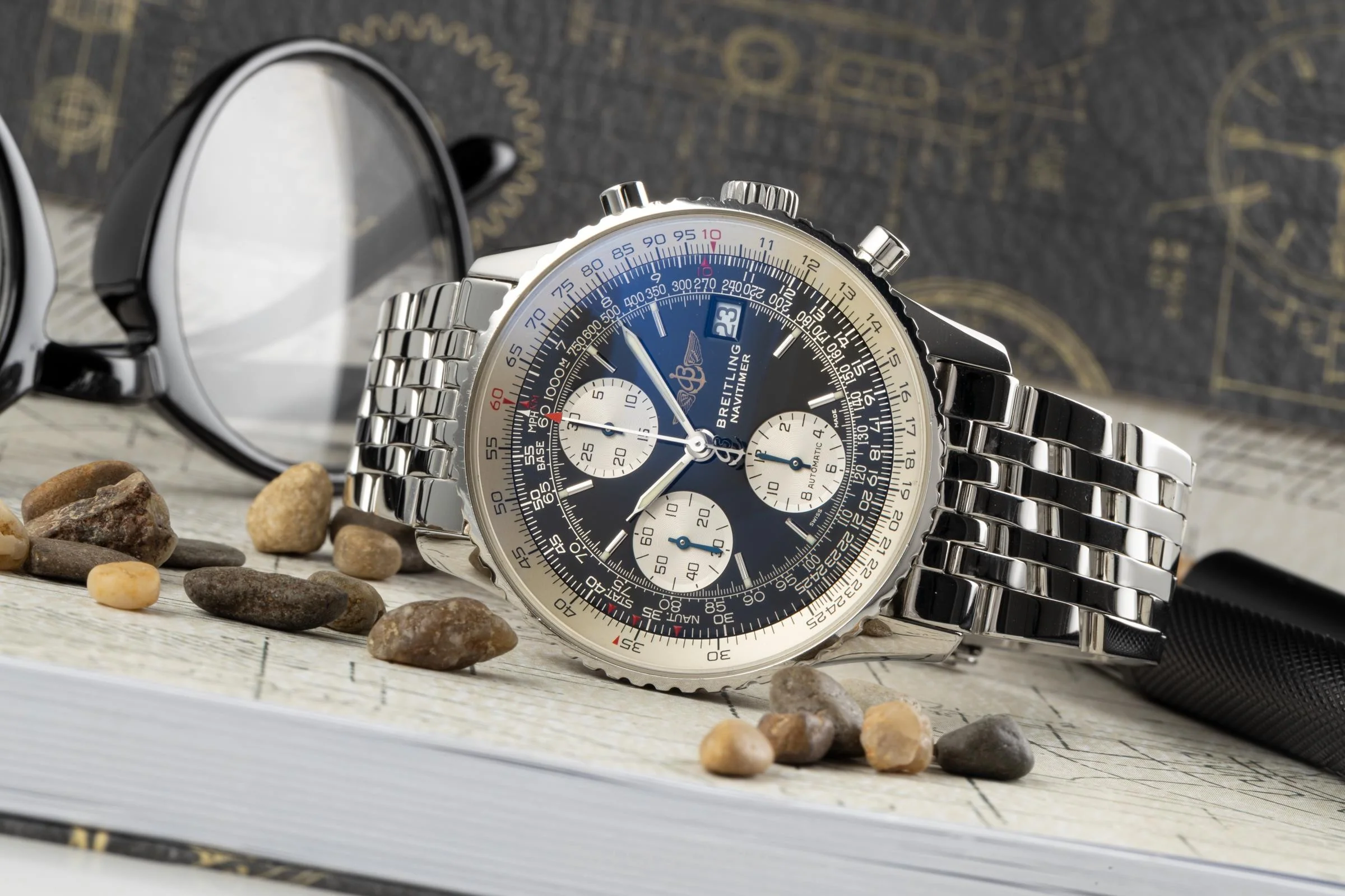 Breitling Navitimer chronograph steel automatic men's watch A13322 LP: 9050EUR  [2302552] - Image 2