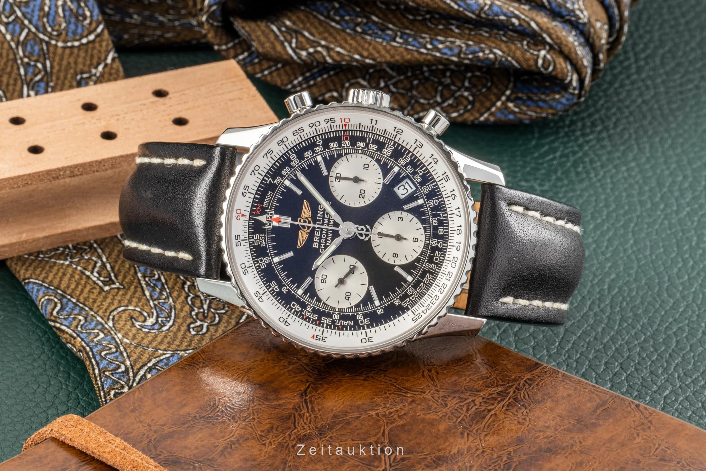 Breitling Navitimer chronograph steel automatic men's watch A23322 LP: 8700EUR  [2301150] - Image 2