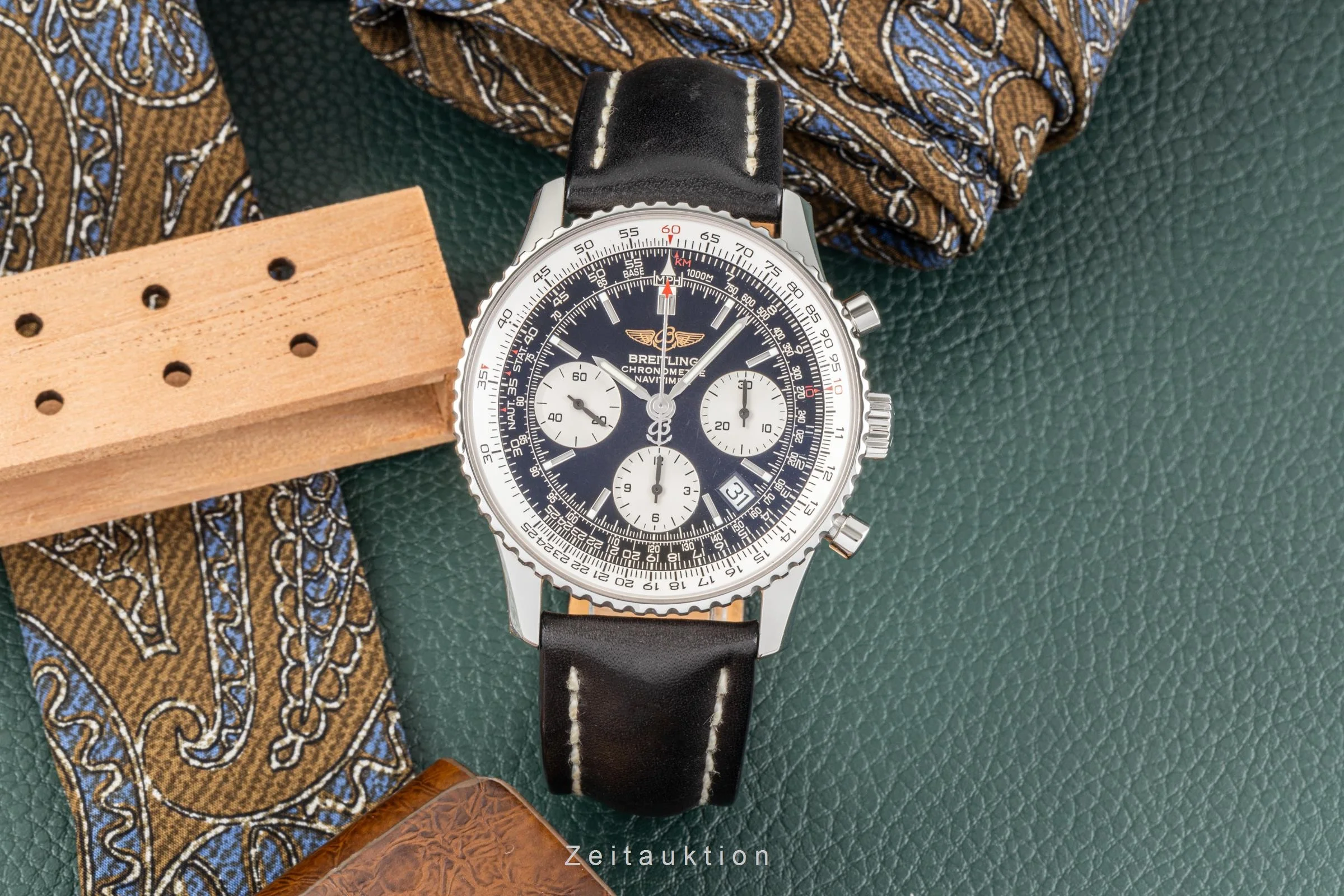 Breitling Navitimer chronograph steel automatic men's watch A23322 LP: 8700EUR  [2301150] - Image 3