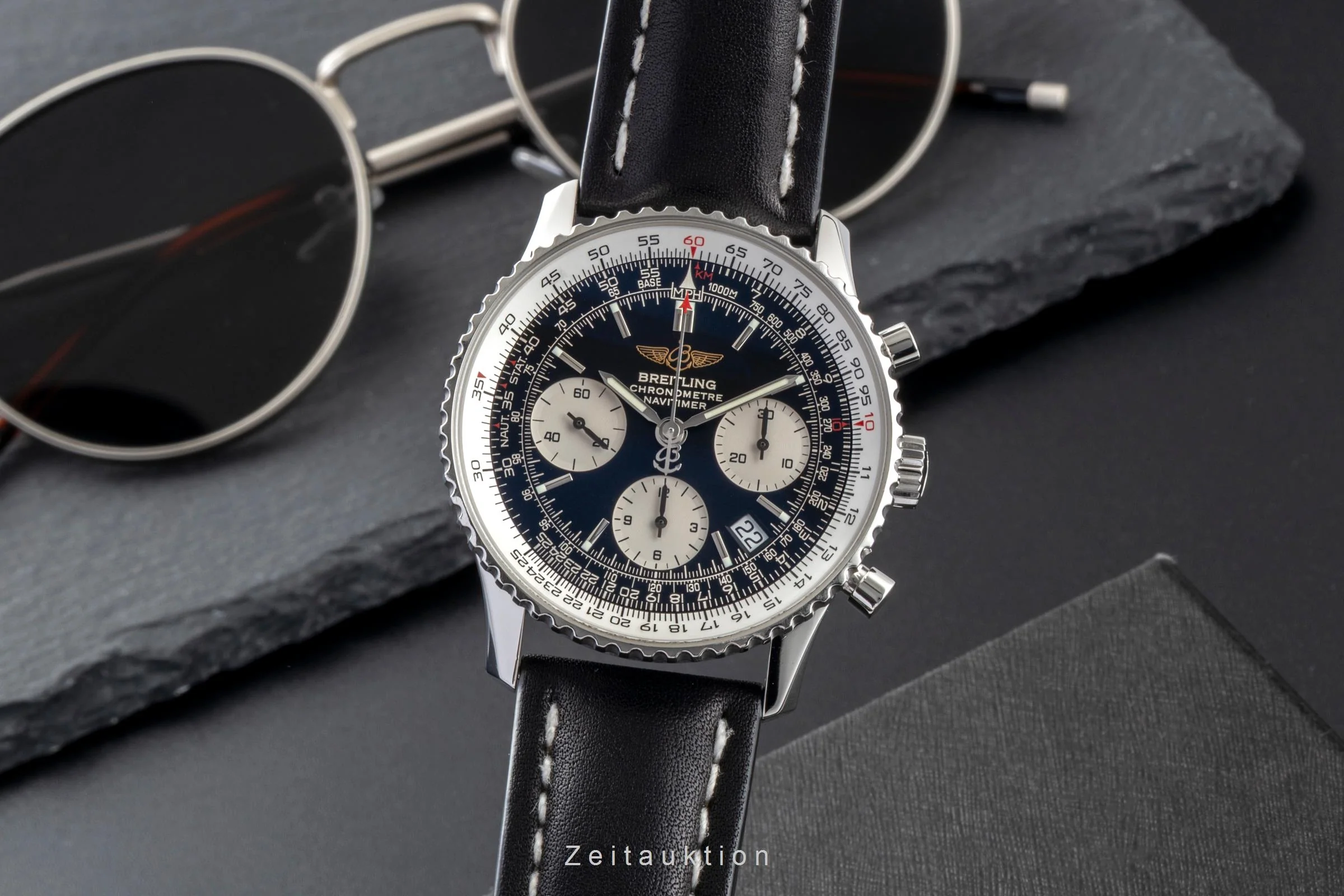 Breitling Navitimer chronograph steel automatic men's watch A2332212  [2600954] - Image 2