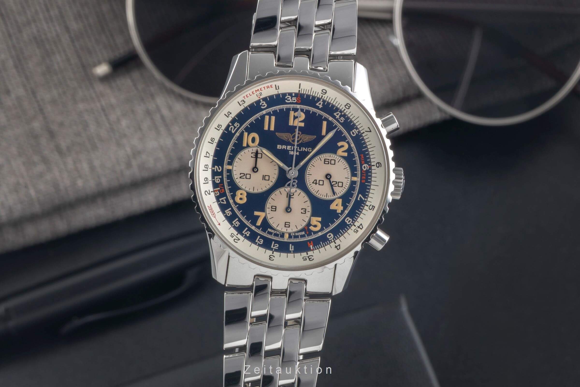 Breitling Navitimer chronograph steel automatic men's watch A30021 LP: 9300EUR  [2501358] - Image 2