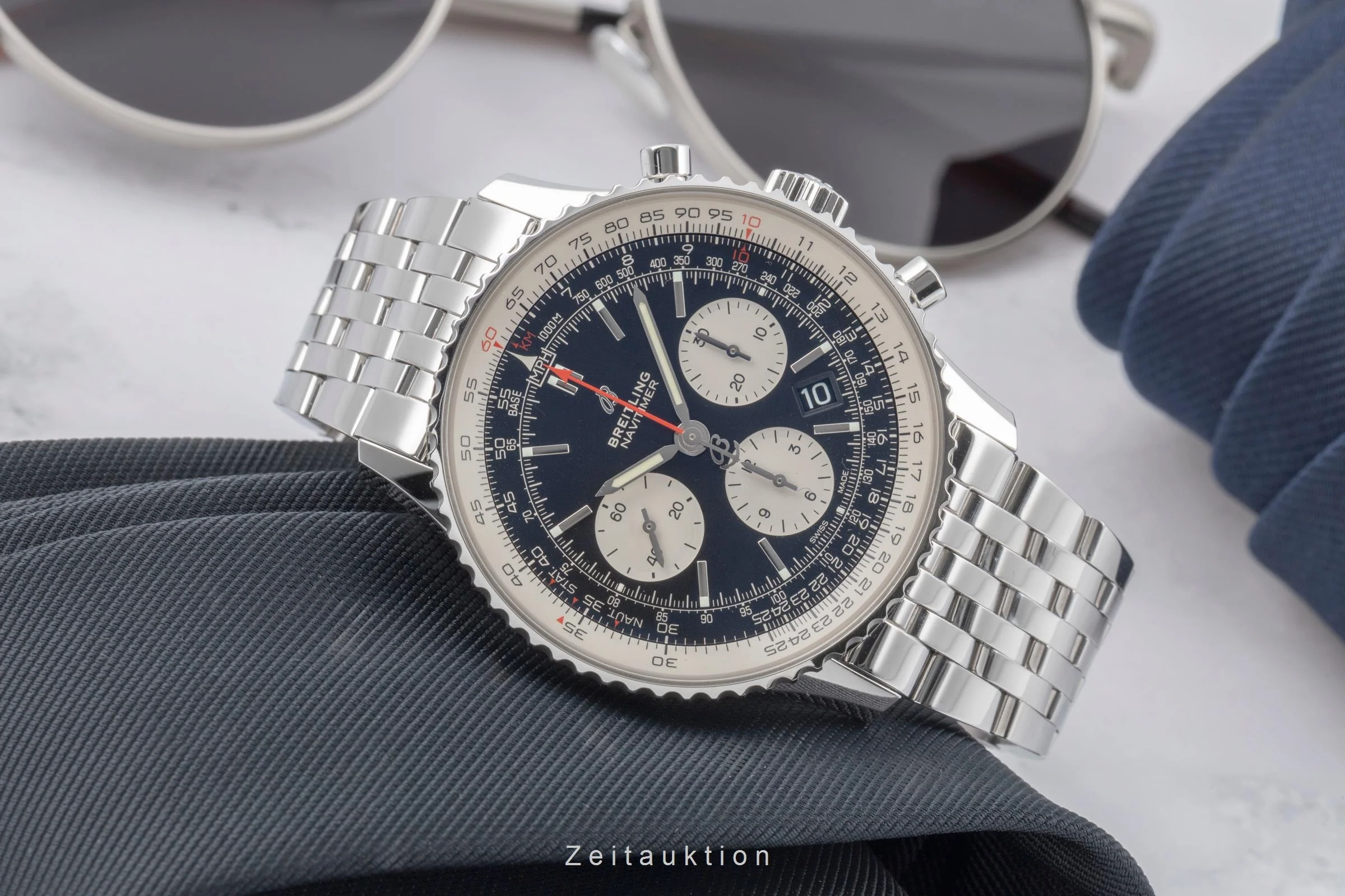 Breitling Navitimer chronograph steel automatic men's watch AB0121 LP: 9050EUR  [2504733] - Image 3