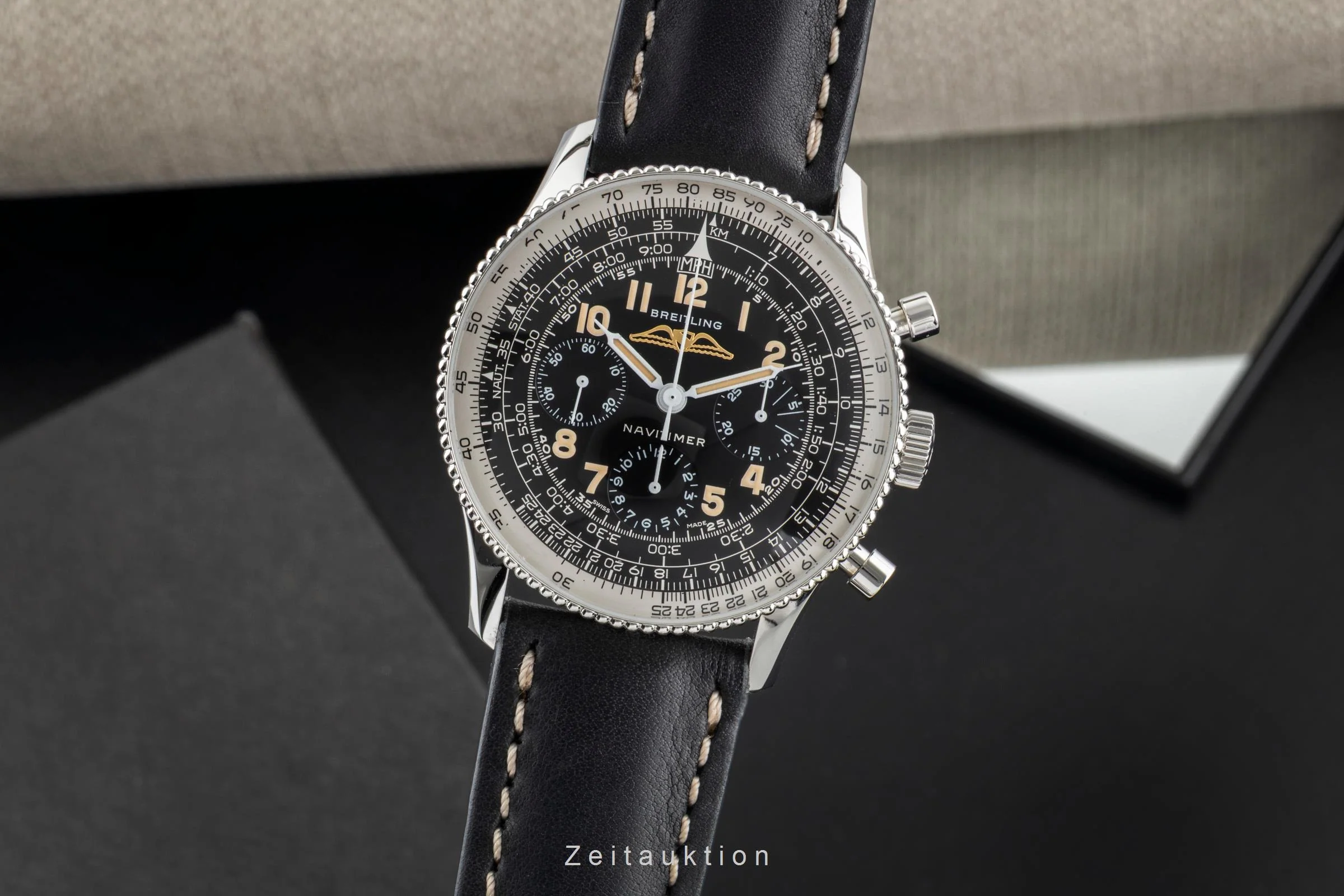 Breitling Navitimer chronograph steel manual winding men's watch AB0910371B1X1 LP: 8800EUR Limited  [2600208] - Image 2