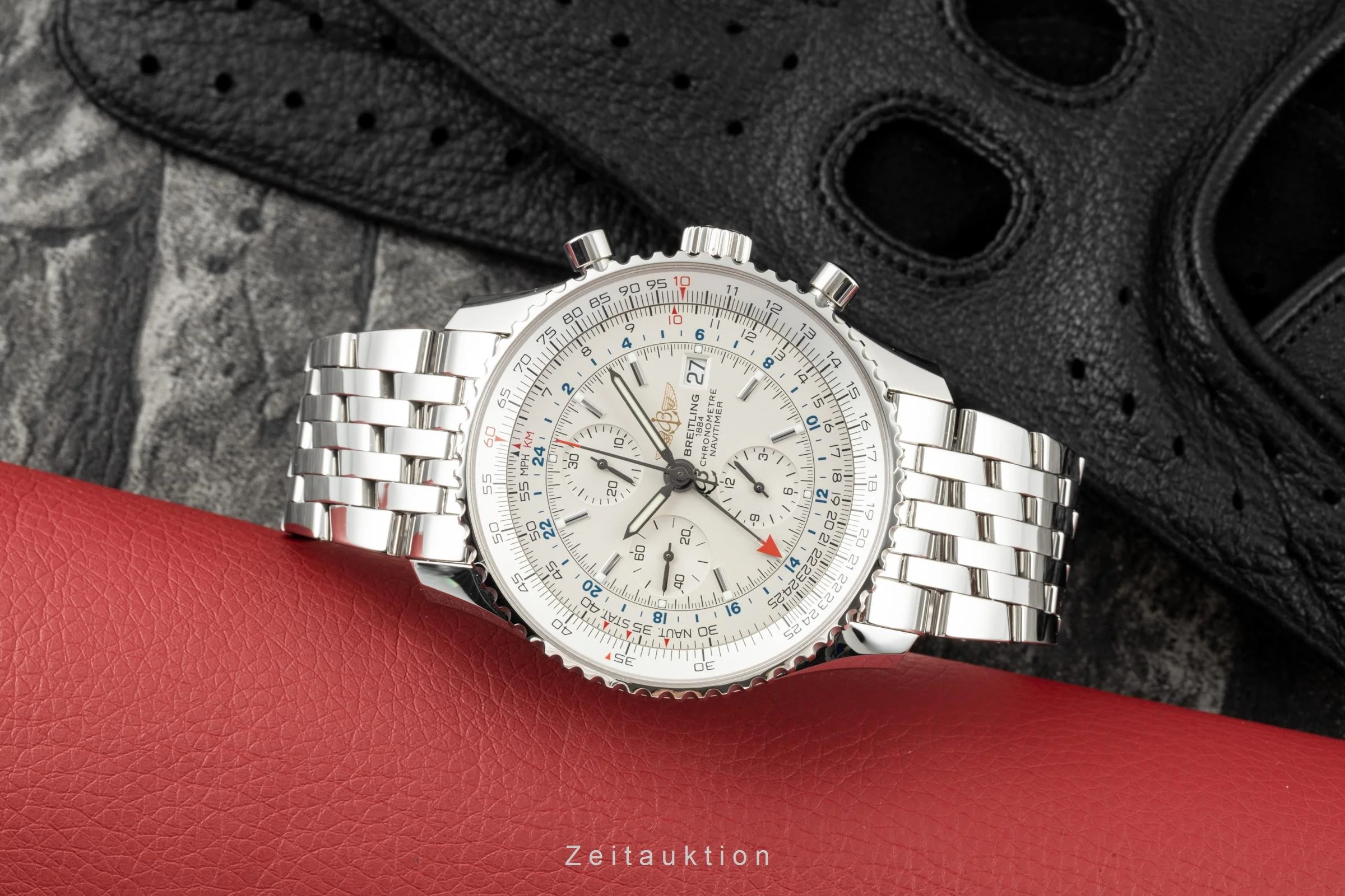 Breitling Navitimer World chronograph steel automatic men's watch A24322 LP: 6950EUR  [2205473] - Image 2