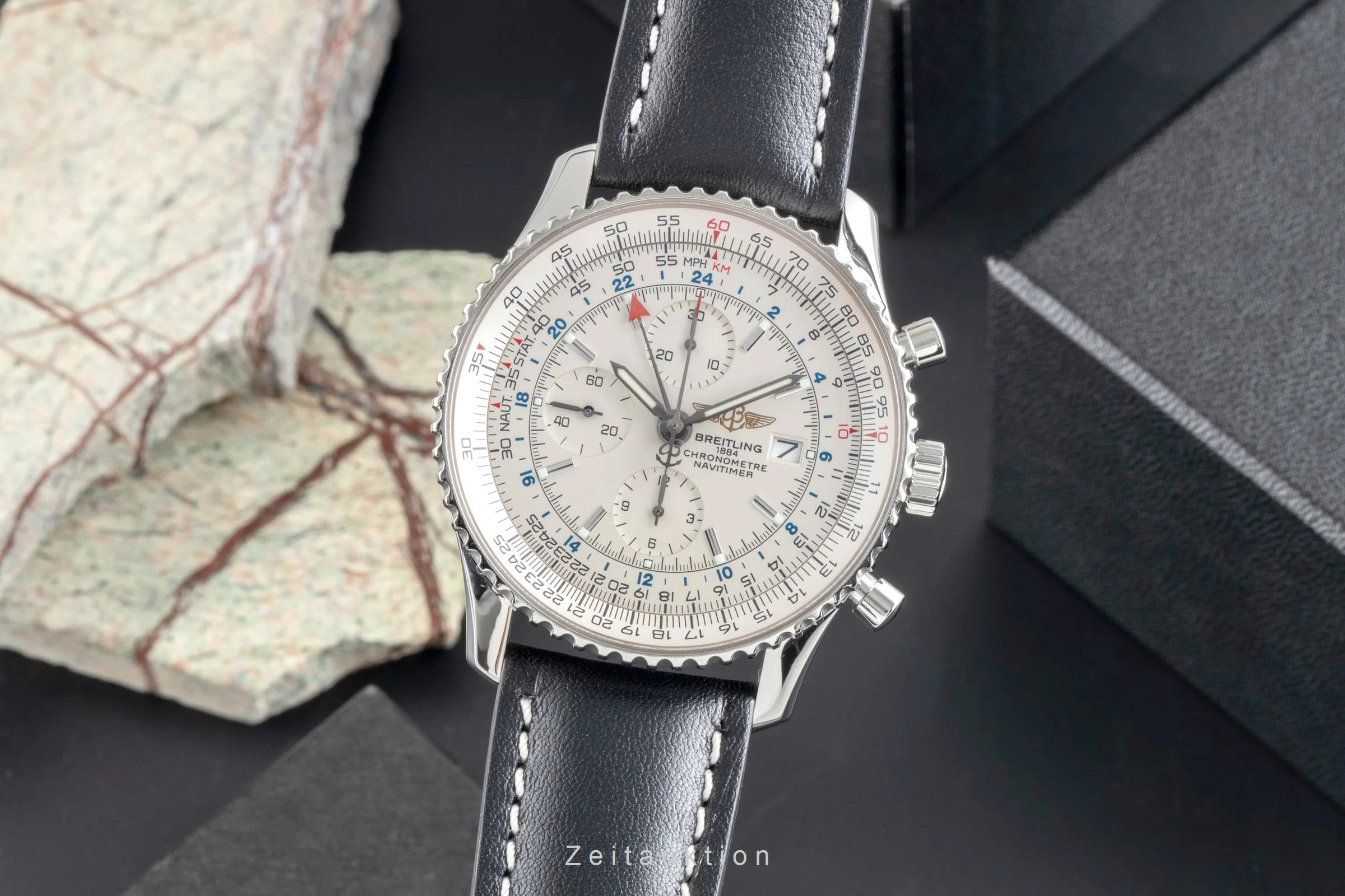 Breitling Navitimer World chronograph steel automatic men's watch A24322  [2504402] - Image 2