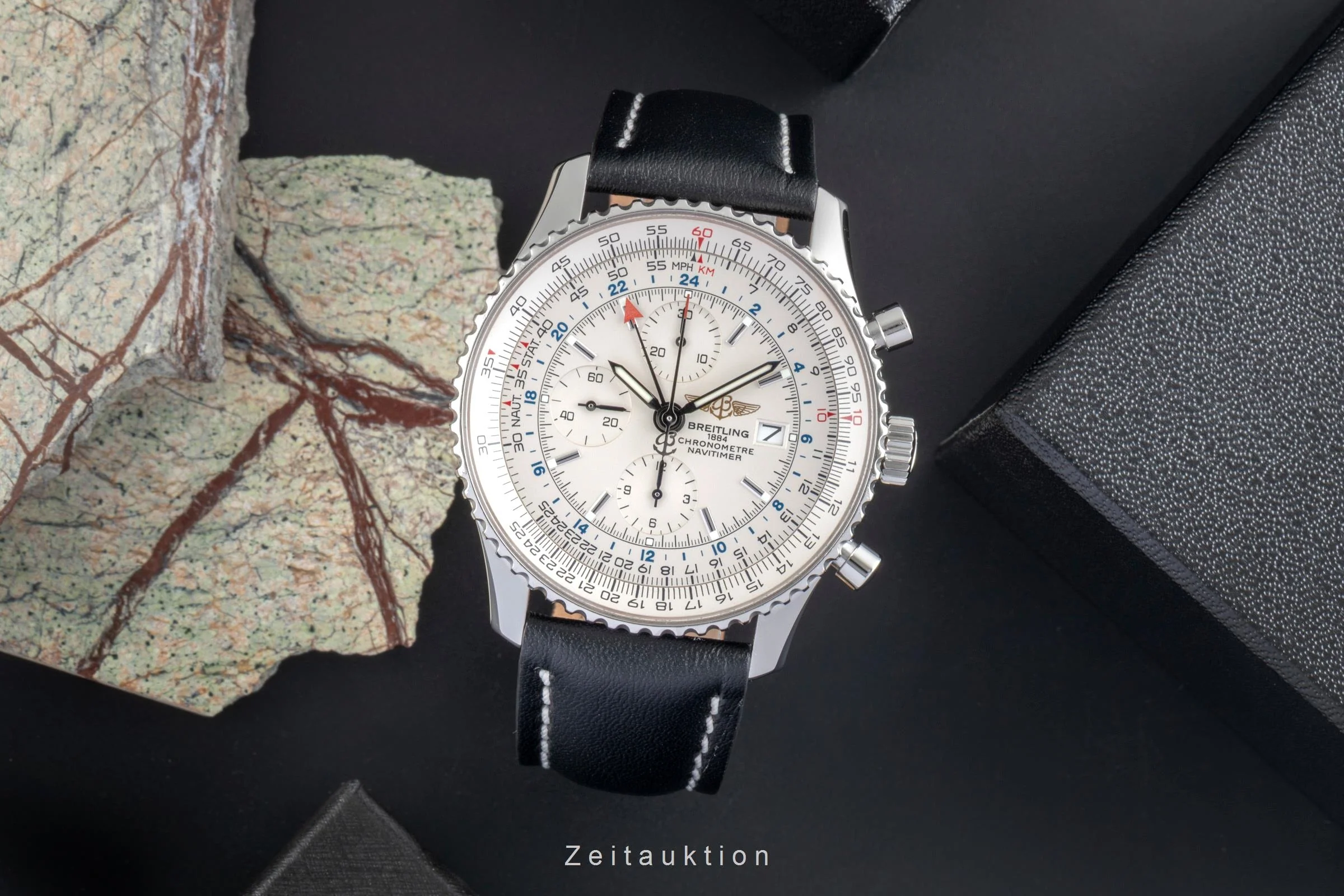Breitling Navitimer World chronograph steel automatic men's watch A24322  [2504402] - Image 4