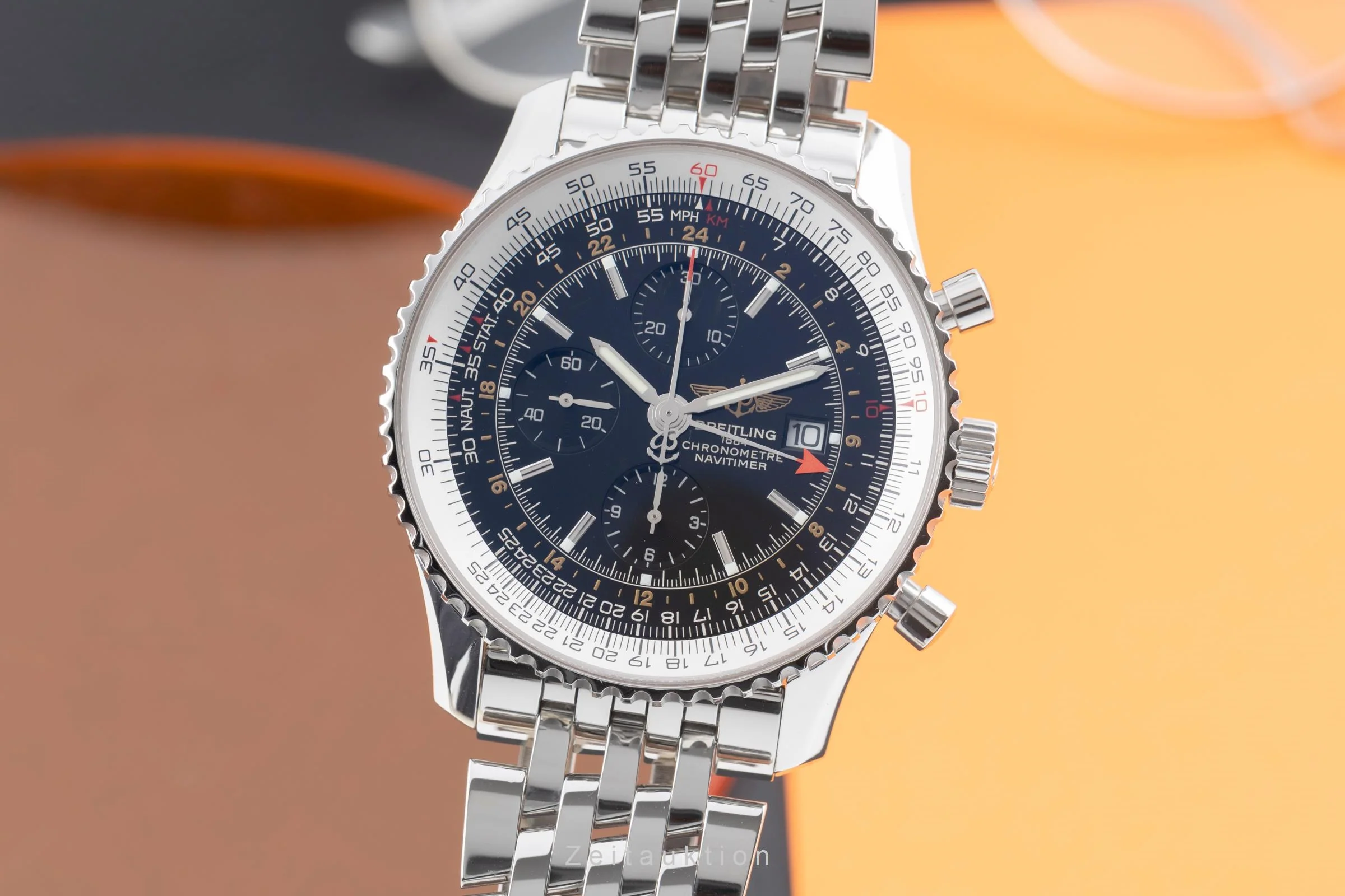 Breitling Navitimer World chronograph steel automatic men's watch A24322 LP: 9850EUR  [2506118] - Image 2
