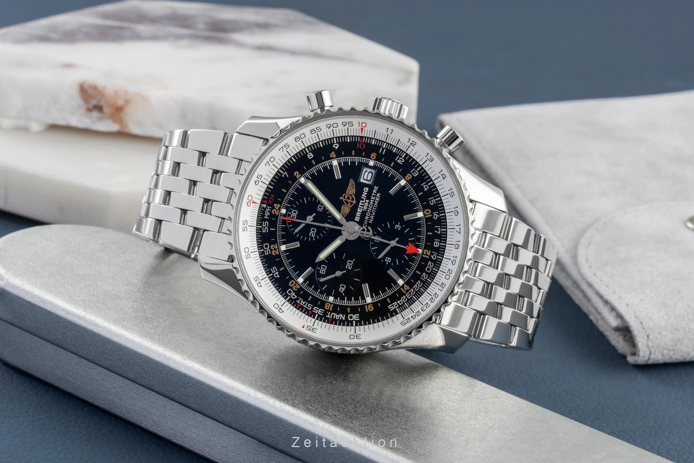 Breitling Navitimer World chronograph steel automatic men's watch A24322  [2600545] - Image 3