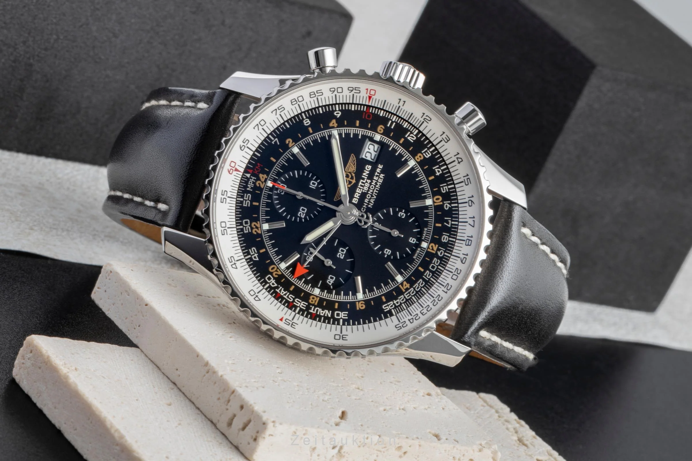 Breitling Navitimer World steel automatic men's watch A2432212/B726  [2600301] - Image 3