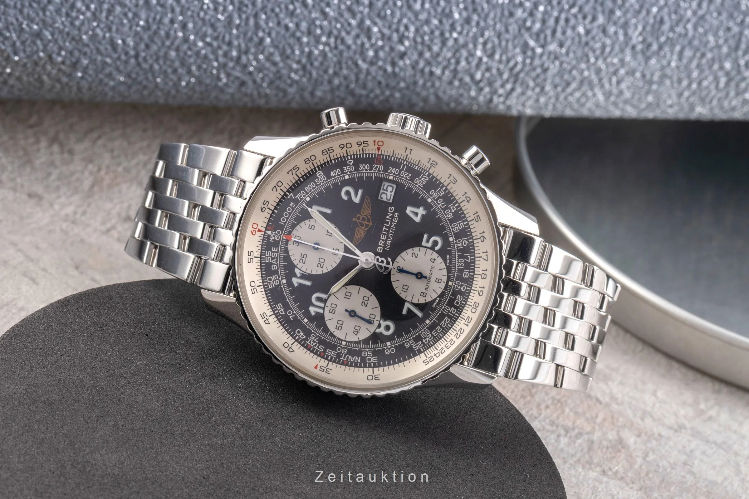 Breitling Old Navitimer chronograph steel automatic men's watch A13322  [2504712] - Image 3