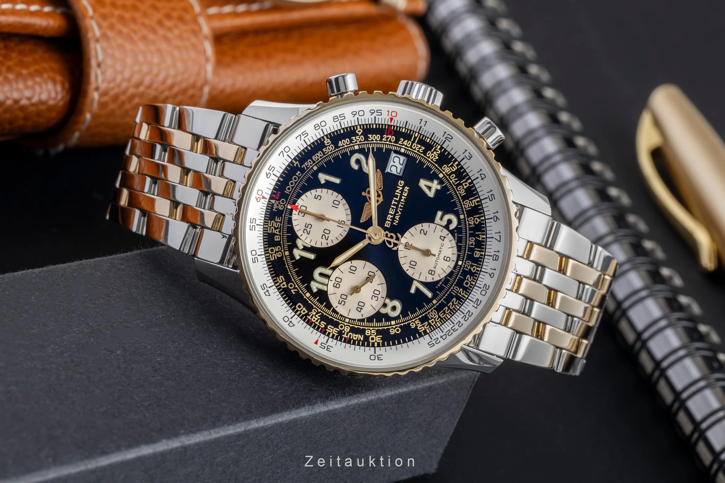 Breitling Old Navitimer chronograph steel / gold automatic men's watch D13022  [2504470] - Image 3